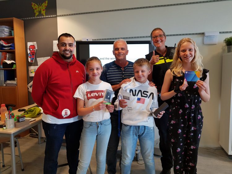Laatste schoolbezoek driemensschap van dit schooljaar