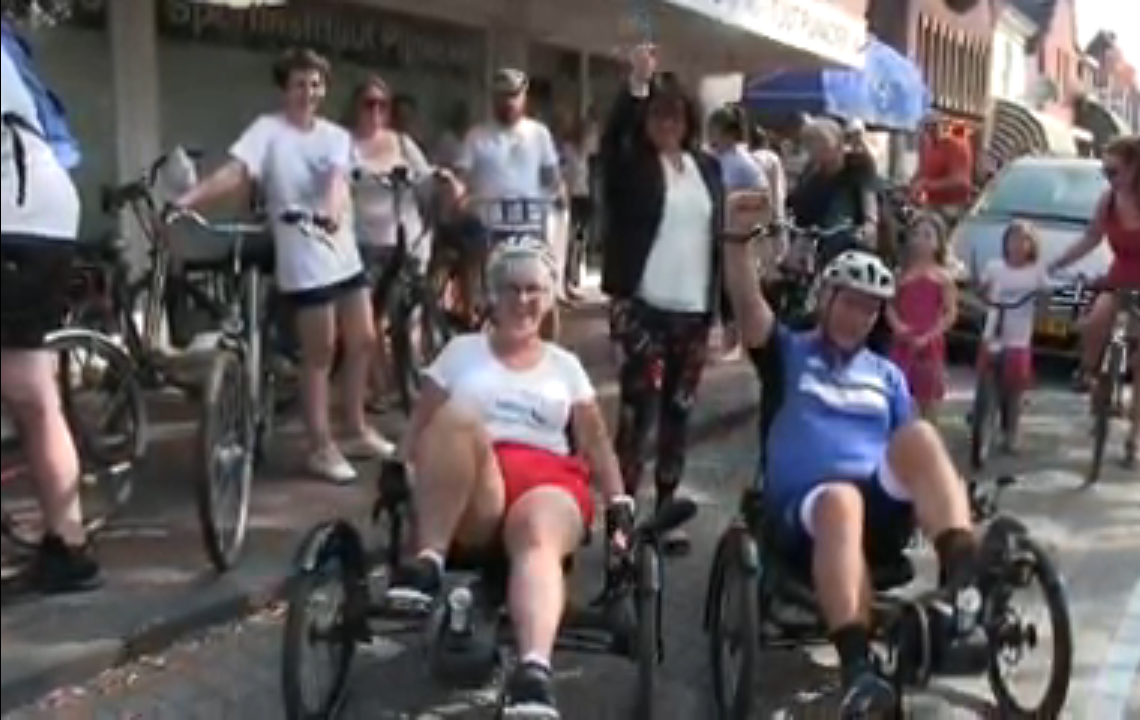 Fietsen met Parkinson: Ruud en Irma zijn vertrokken