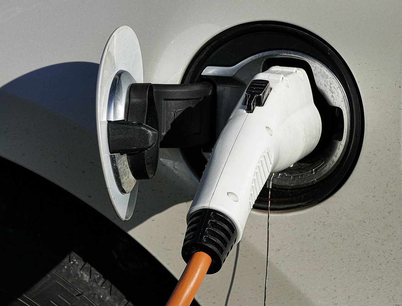 Enquête over laadpalen voor elektrische auto’s