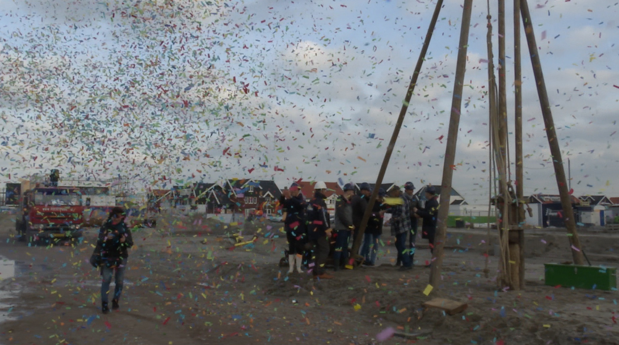 [VIDEO] Eerste paal Landrijk 12 feestelijk de grond in geslagen