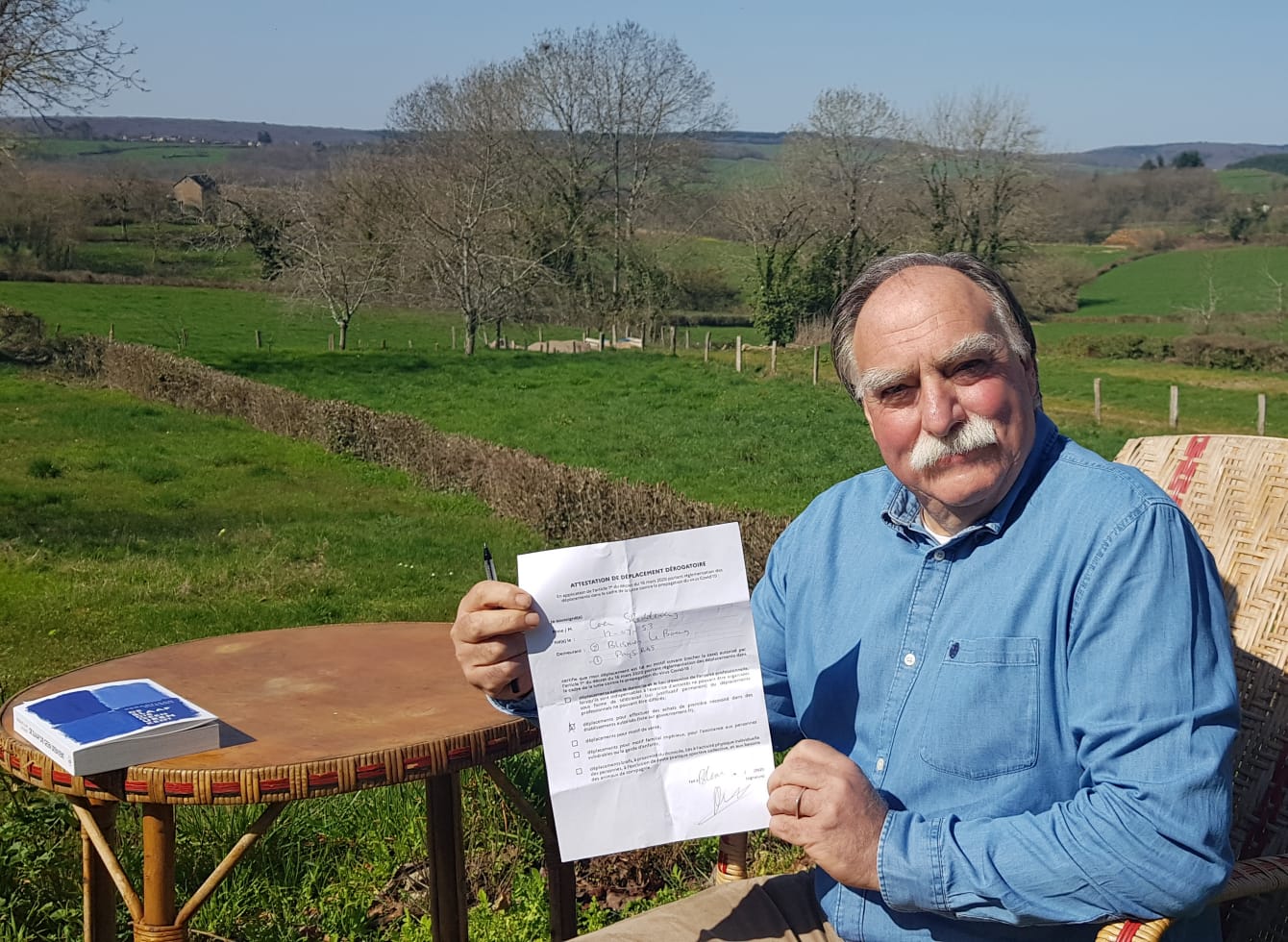 Rijswijker Coen Sleddering over de Lockdown in Frankrijk: “Je moet een briefje invullen als je de hond wil uitlaten”