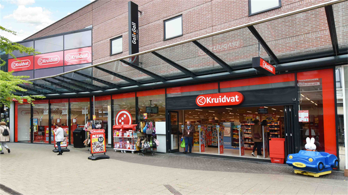 Noodkreet van medewerker Kruidvat Rijswijk. “Sommige meiden zijn bang om achter de kassa te staan”