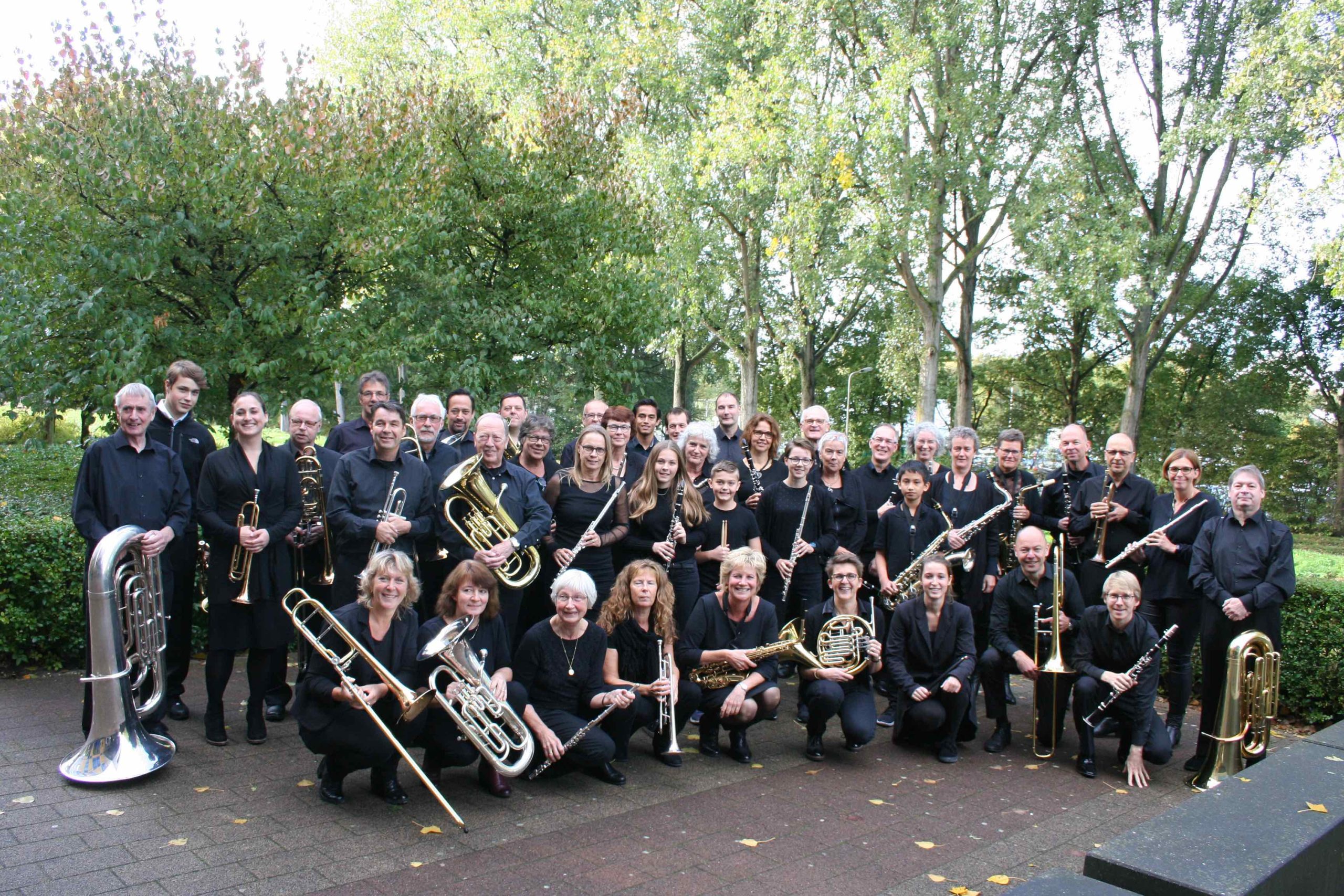 [VIDEO] Muzikaal cadeau van muziekvereniging Excelsior aan Pijnacker-Nootdorp