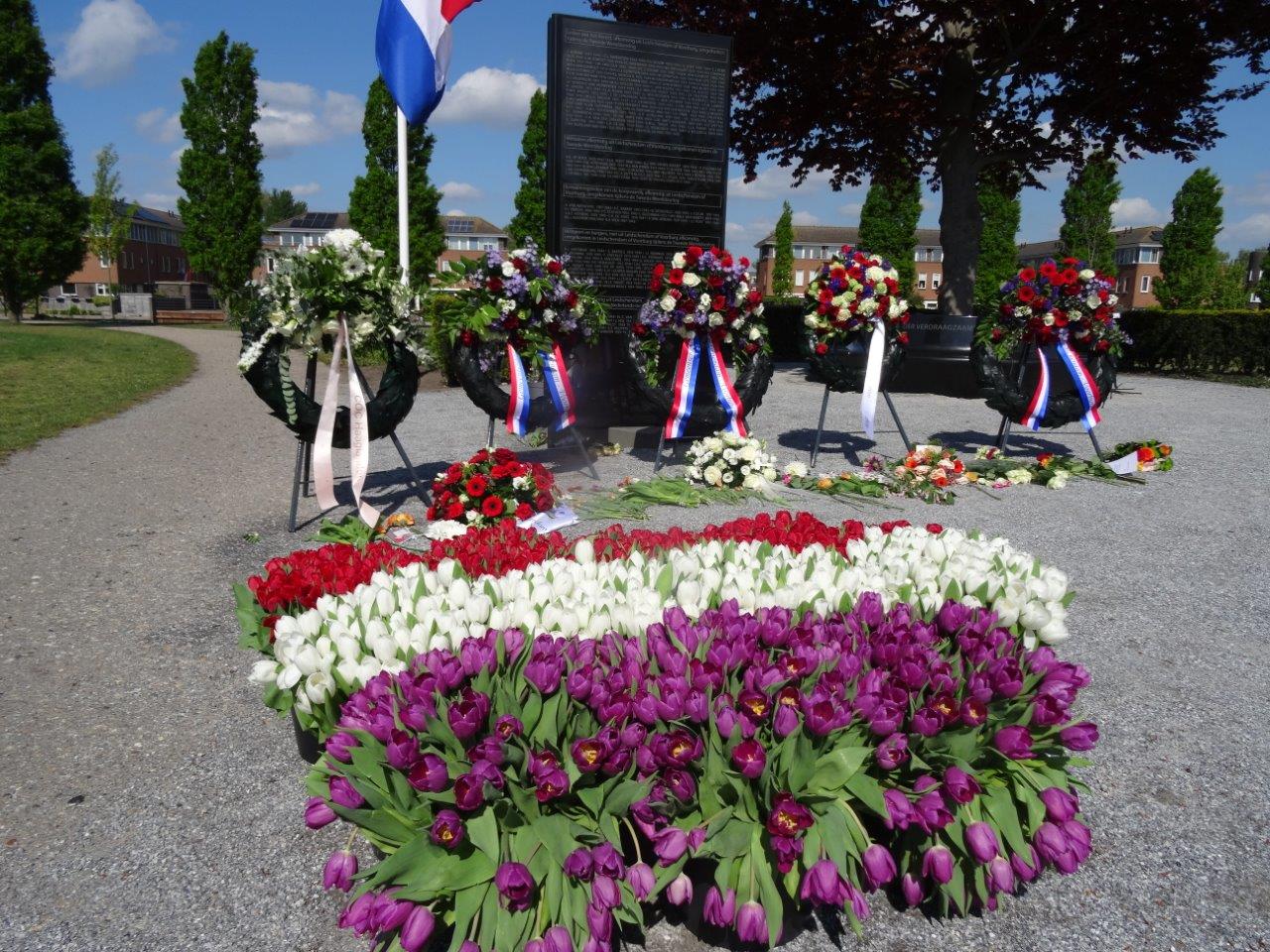 Kranslegging Leidschendam-Voorburg zonder publiek Kranslegging Leidschendam-Voorburg zonder publiek