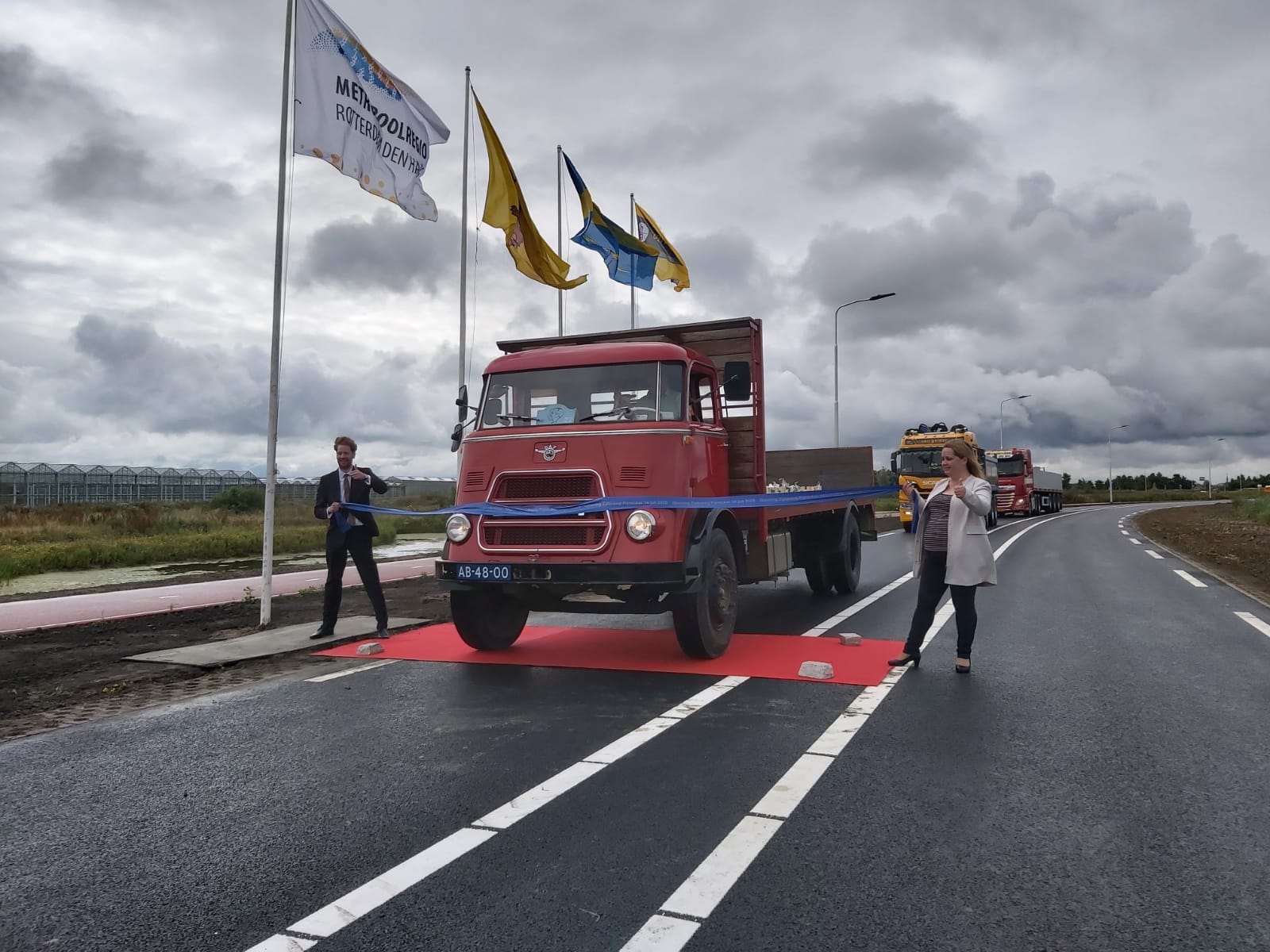 [FOTO] Zijdeweg Pijnacker feestelijk geopend