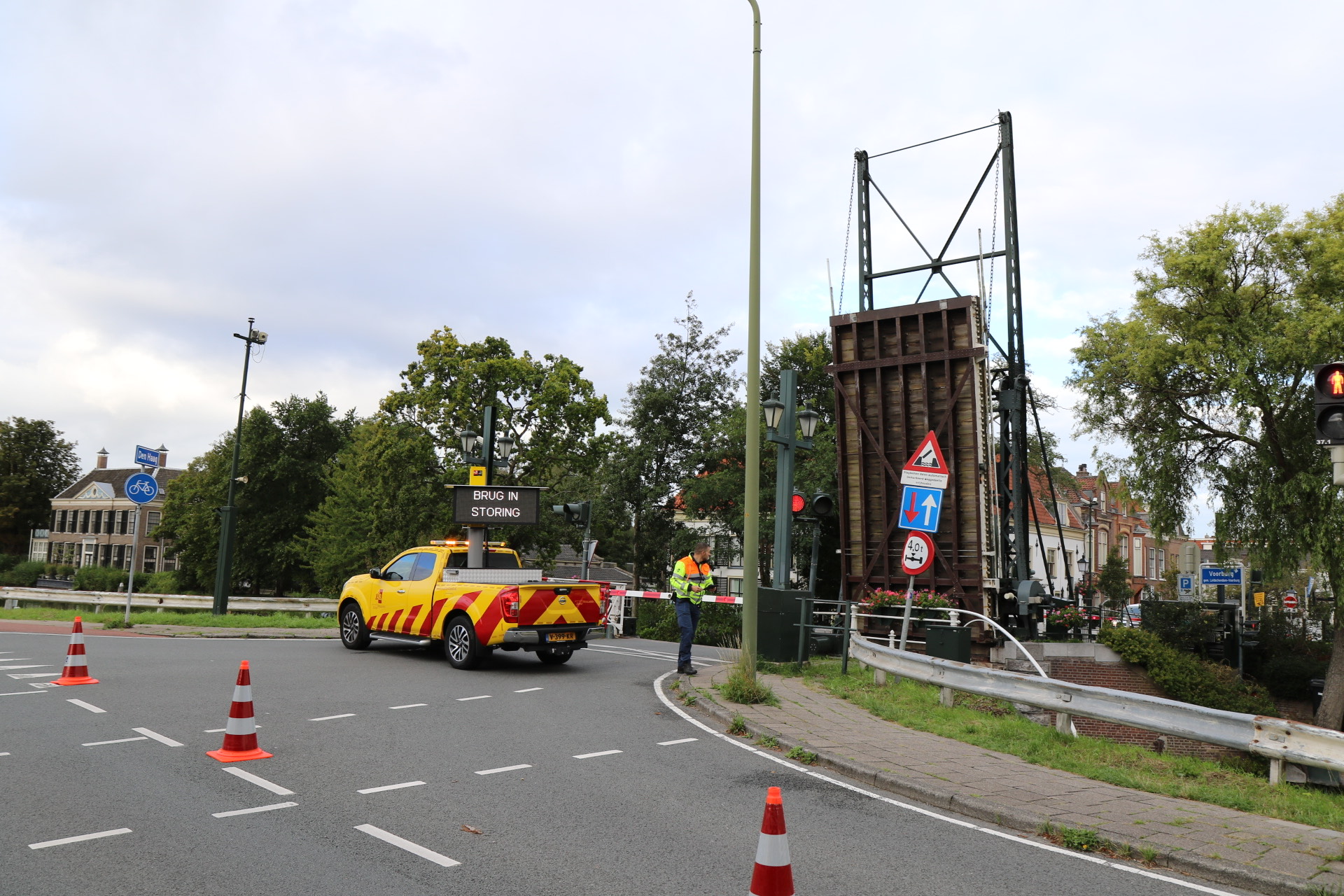 Kerkbrug Voorburg lange tijd open door storing