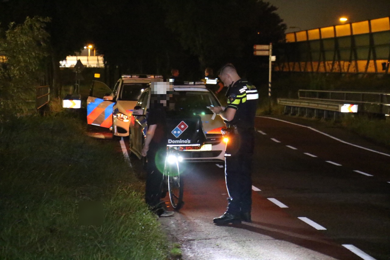 Jonge pizzabezorger beroofd in Delfgauw