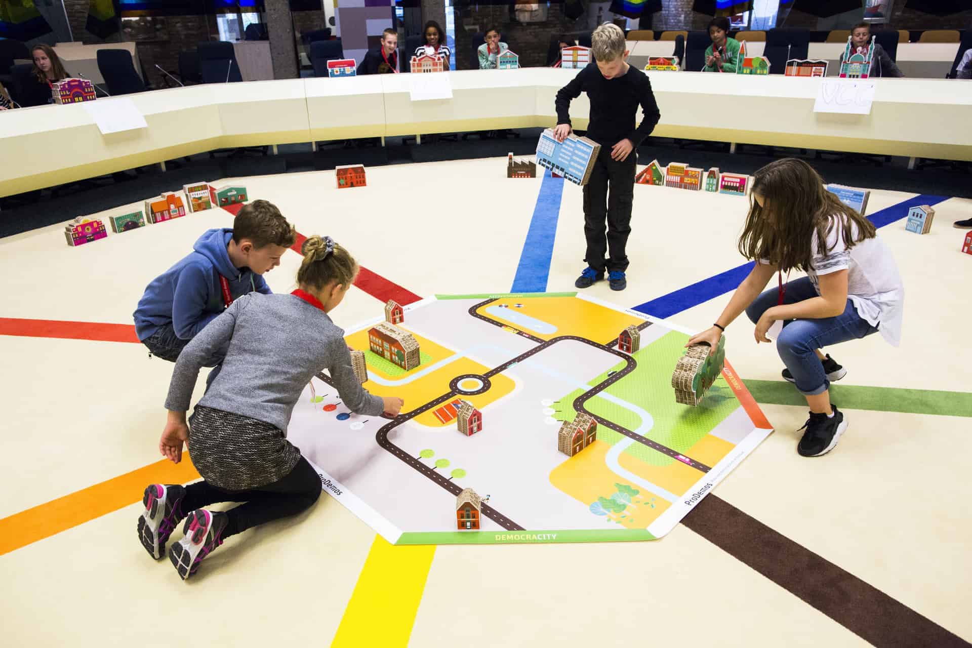 Kinderen in de politiek via het Democracity-spel