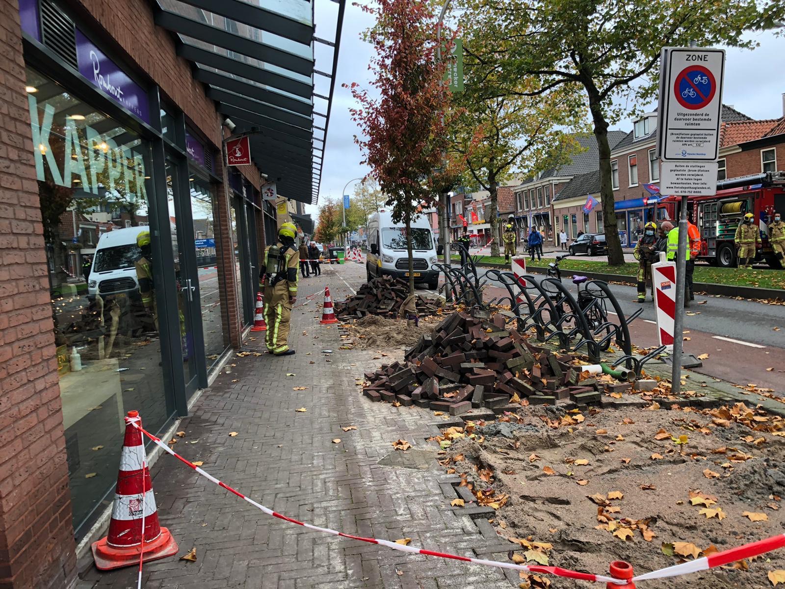 Oostlaan Pijnacker afgesloten vanwege gaslucht