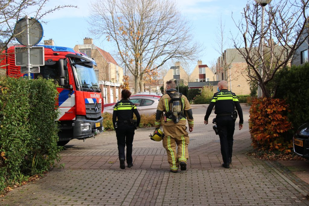 Brandweer onderzoekt vreemde lucht bij kinderdagopvang Duivestein in Pijnacker
