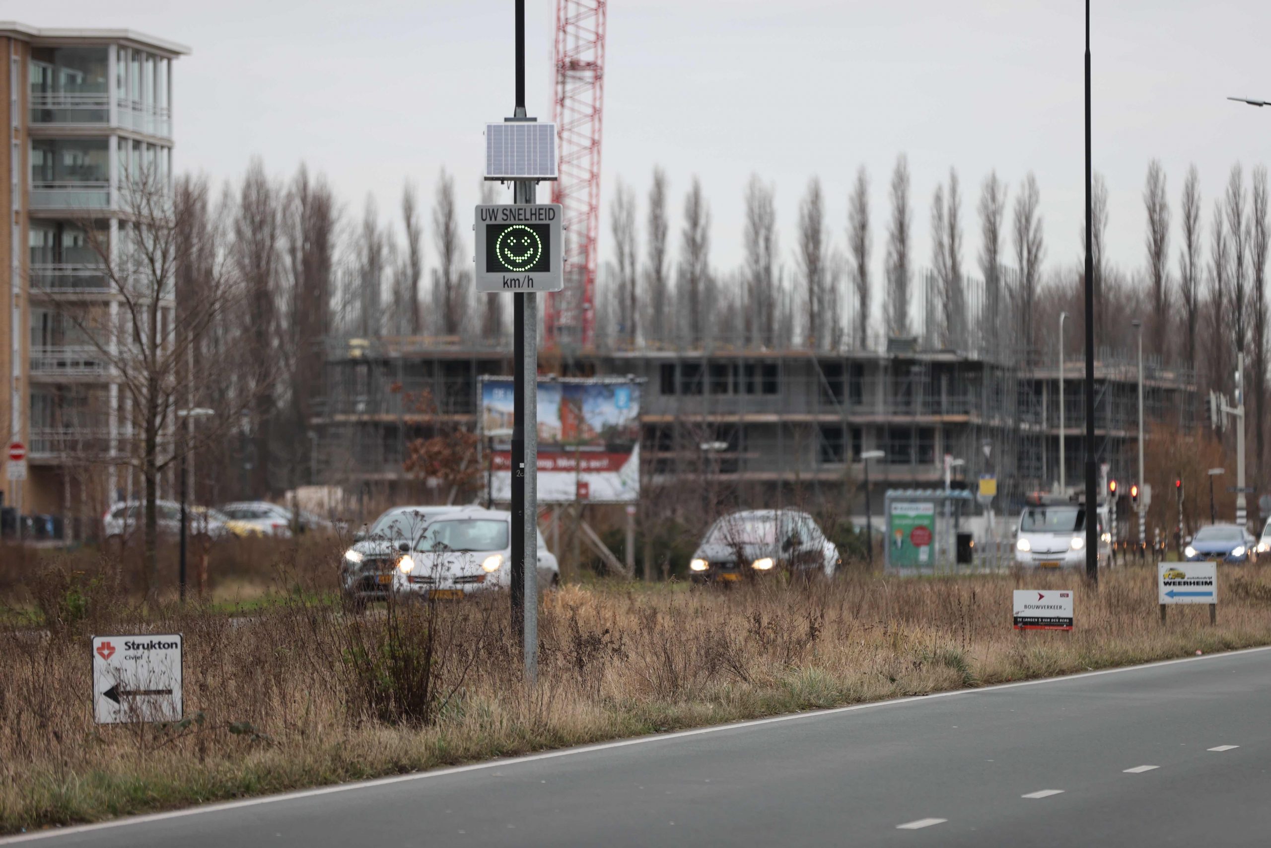 Snelheidsmeters geplaatst in Rijswijkse Beatrixlaan