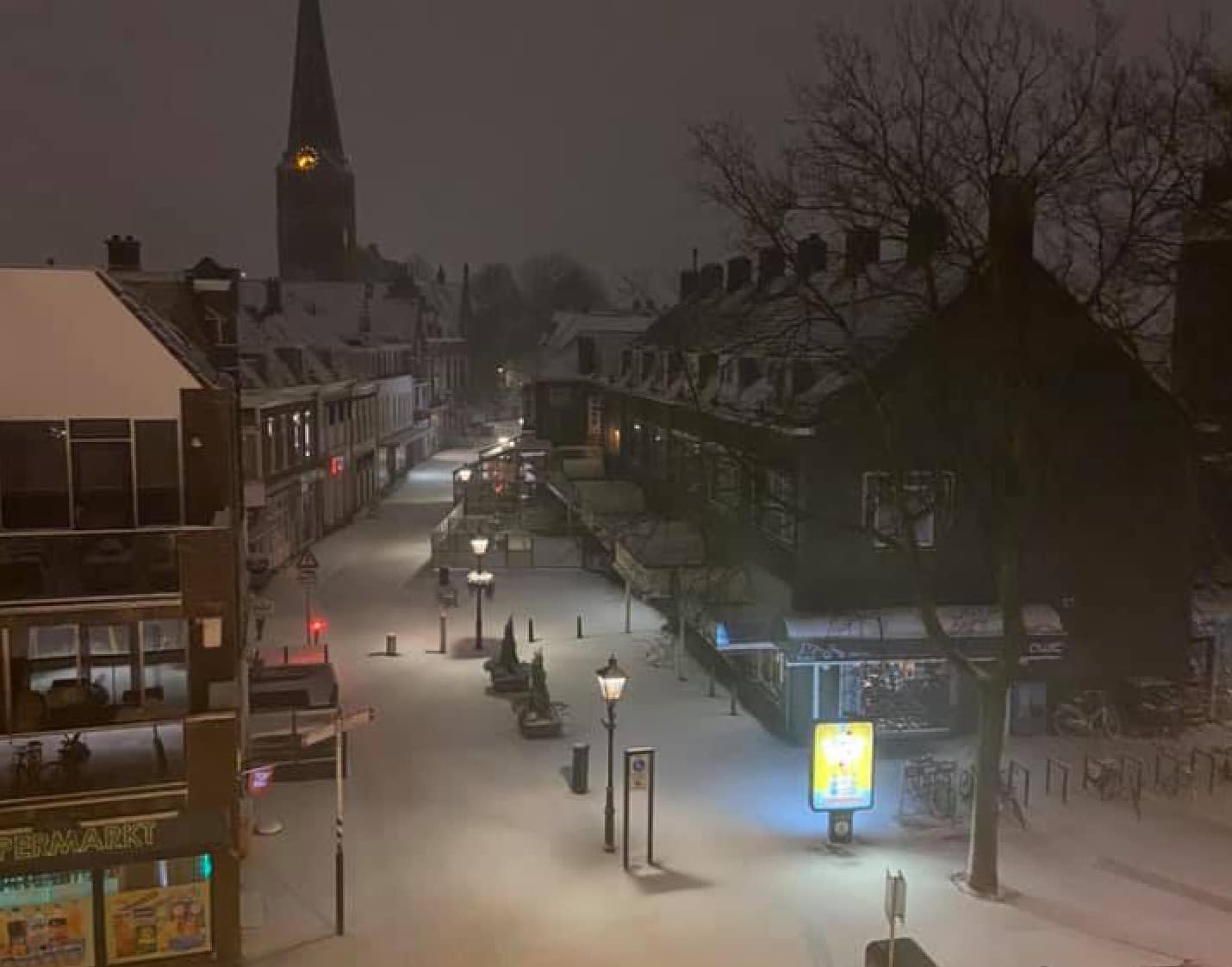 [FOTO] Wakker worden in de sneeuw! Deel je sneeuwpret via Facebook