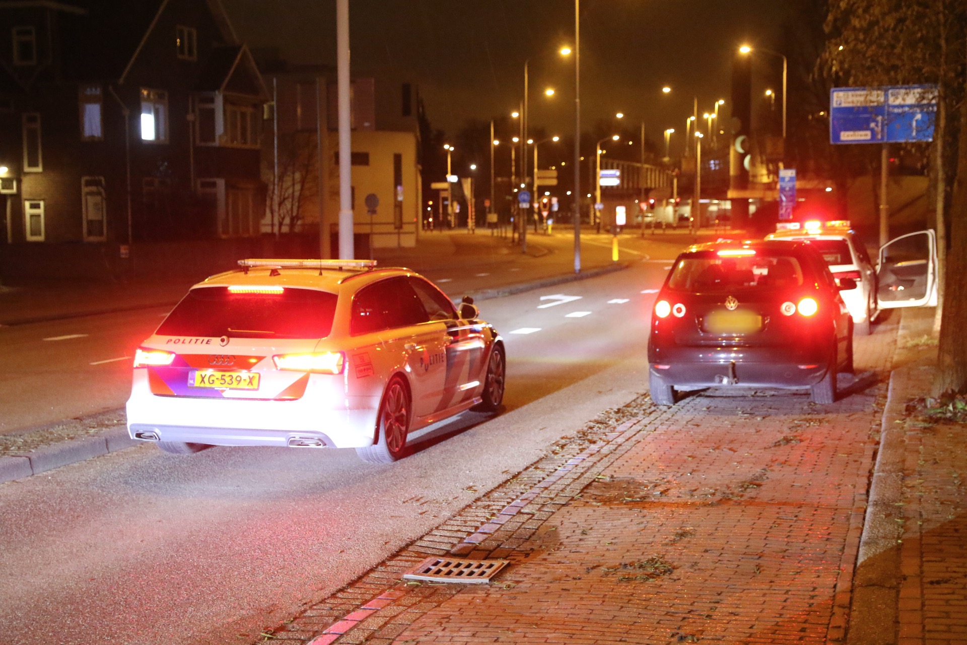 Politie houdt automobilist aan in gestolen auto aan Laan van Nieuw Oosteinde Voorburg