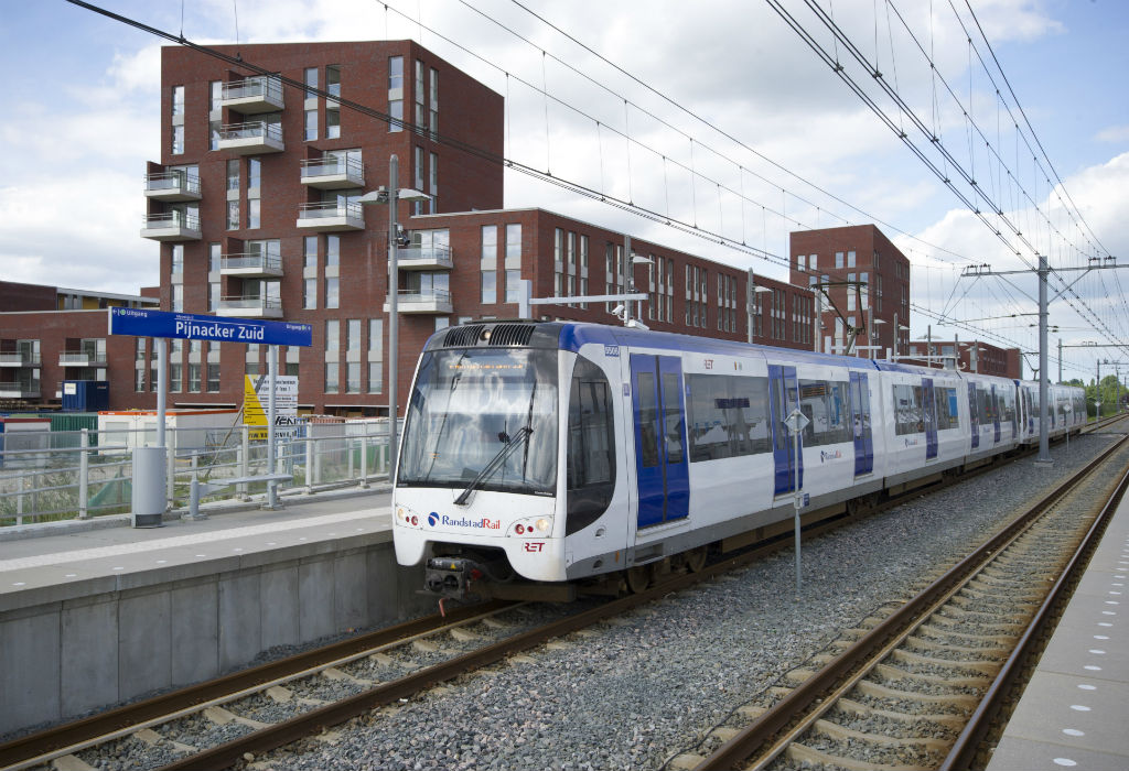 Metropoolregio Rotterdam Den Haag: Meer geld nodig voor OV