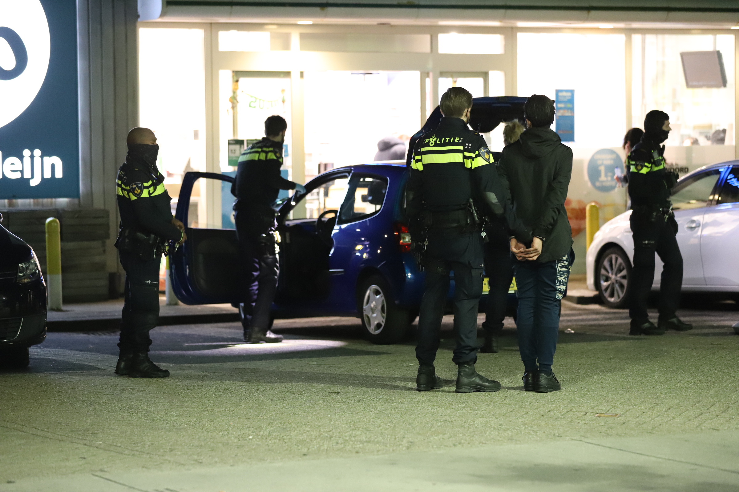 Persoon aangehouden na vechtpartij BP tankstation Rijswijk