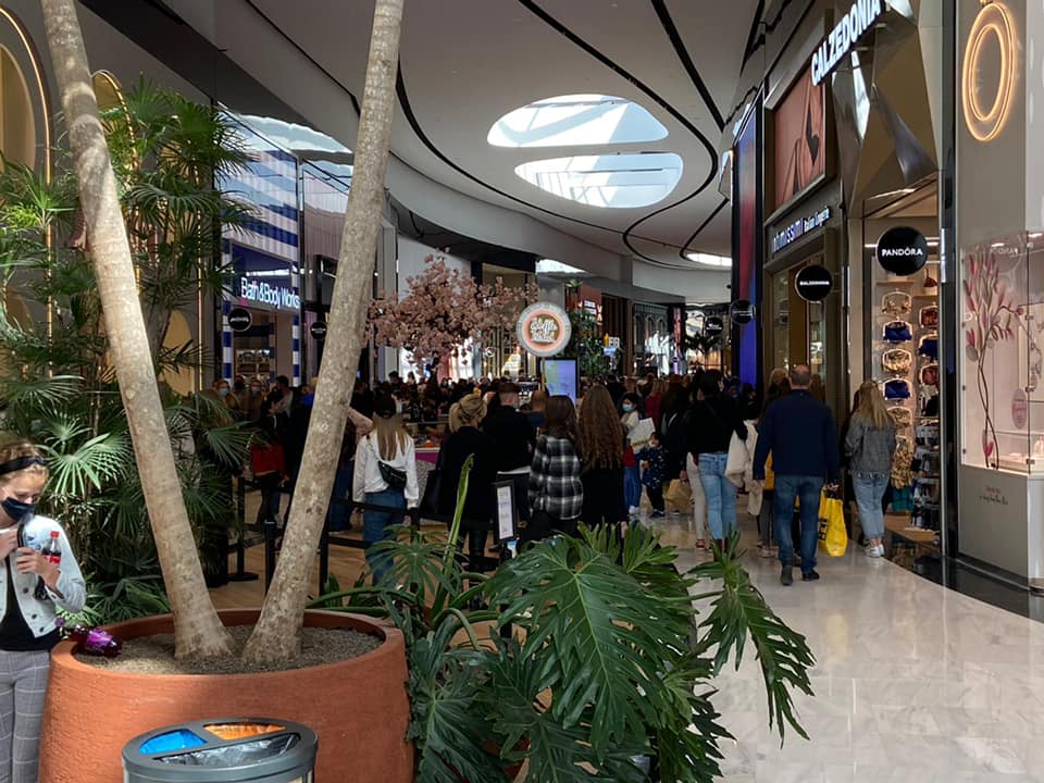 Het is te druk bij The Mall of the Netherlands