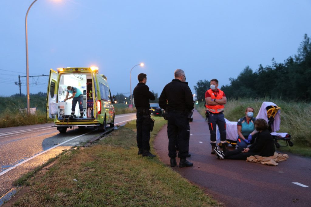 Fietsster gewond na valpartij Hofweg in Nootdorp