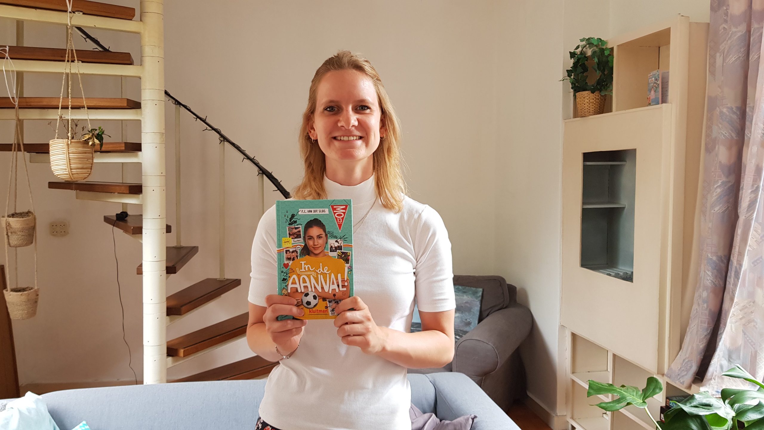 [VIDEO] Fleur uit Pijnacker schrijft eigen kinderboek