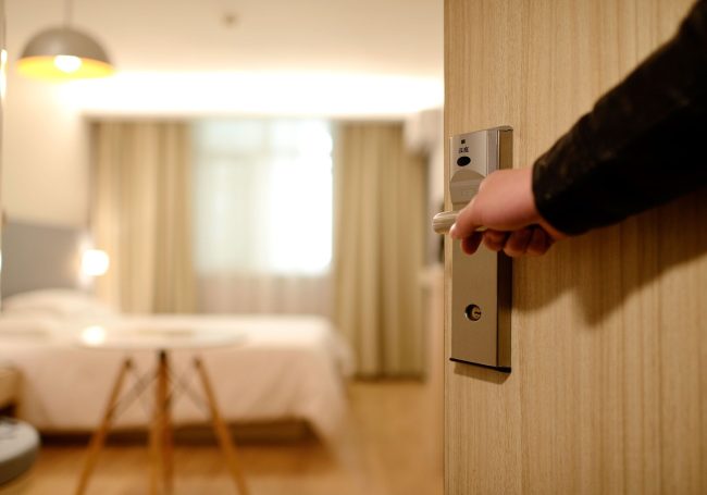 hotel-g1eec188d4_1920