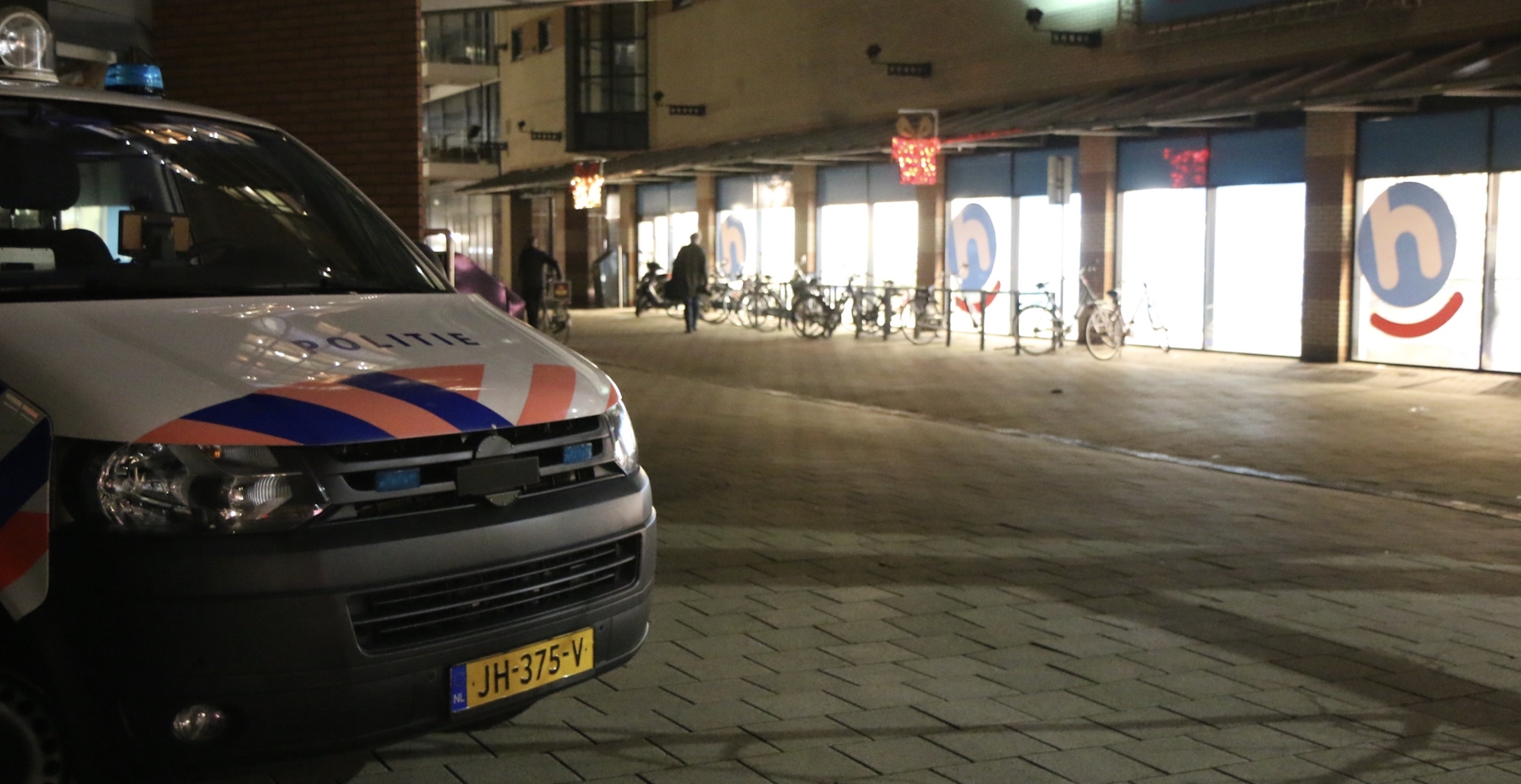 Supermarkt Hoogvliet overvallen in de Bogaard