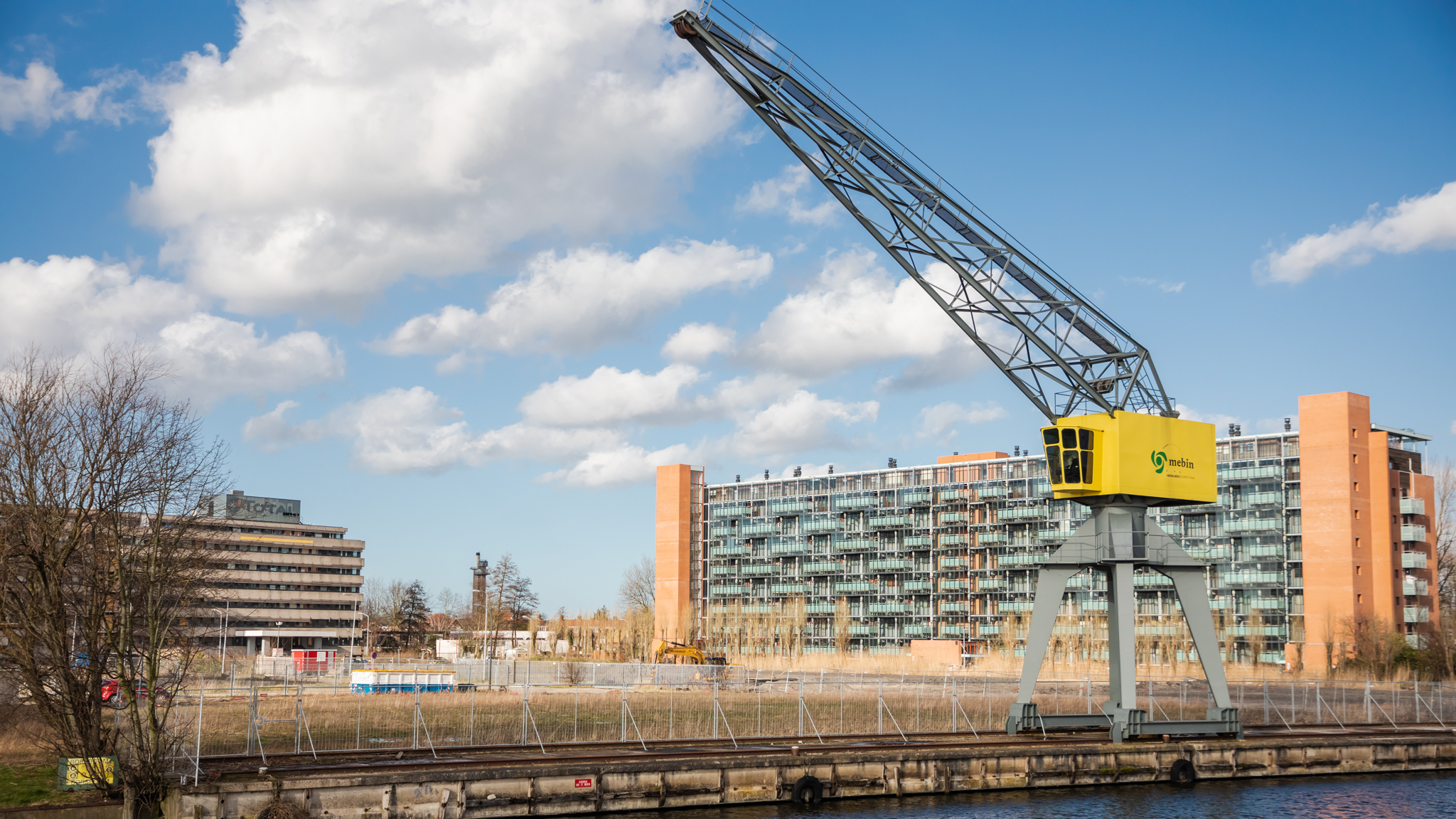 Groene tijdelijke inrichting voor voormalige gemeentewerf en Avalexterrein