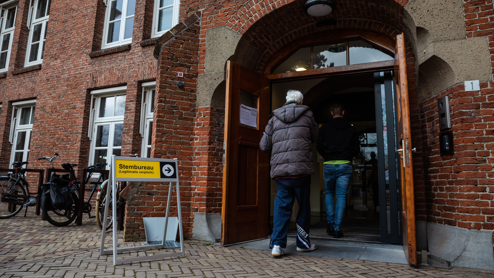 Eerste stemlocaties geopend in Leidschendam-Voorburg