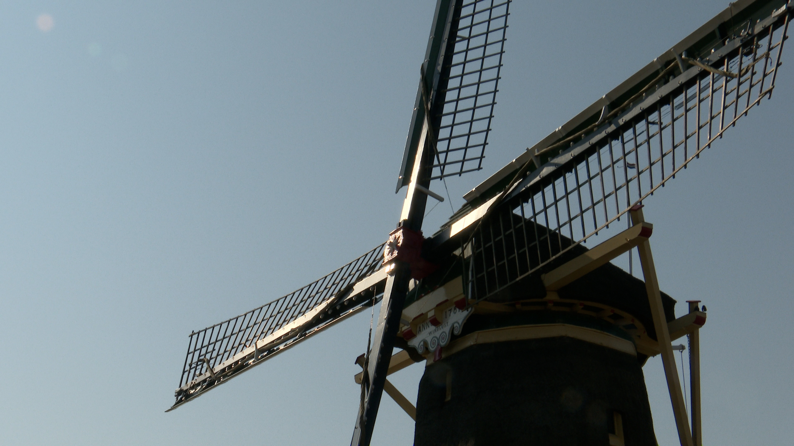 [VIDEO] Korenmolen Windlust in Nootdorp zoekt vrijwilliger voor de website