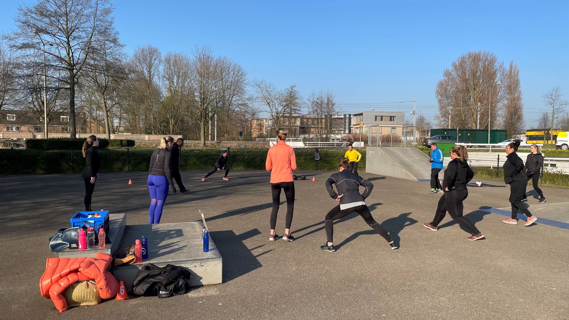 [VIDEO] Stokely Athletics viert 1-jarig jubileum in Pijnacker-Nootdorp