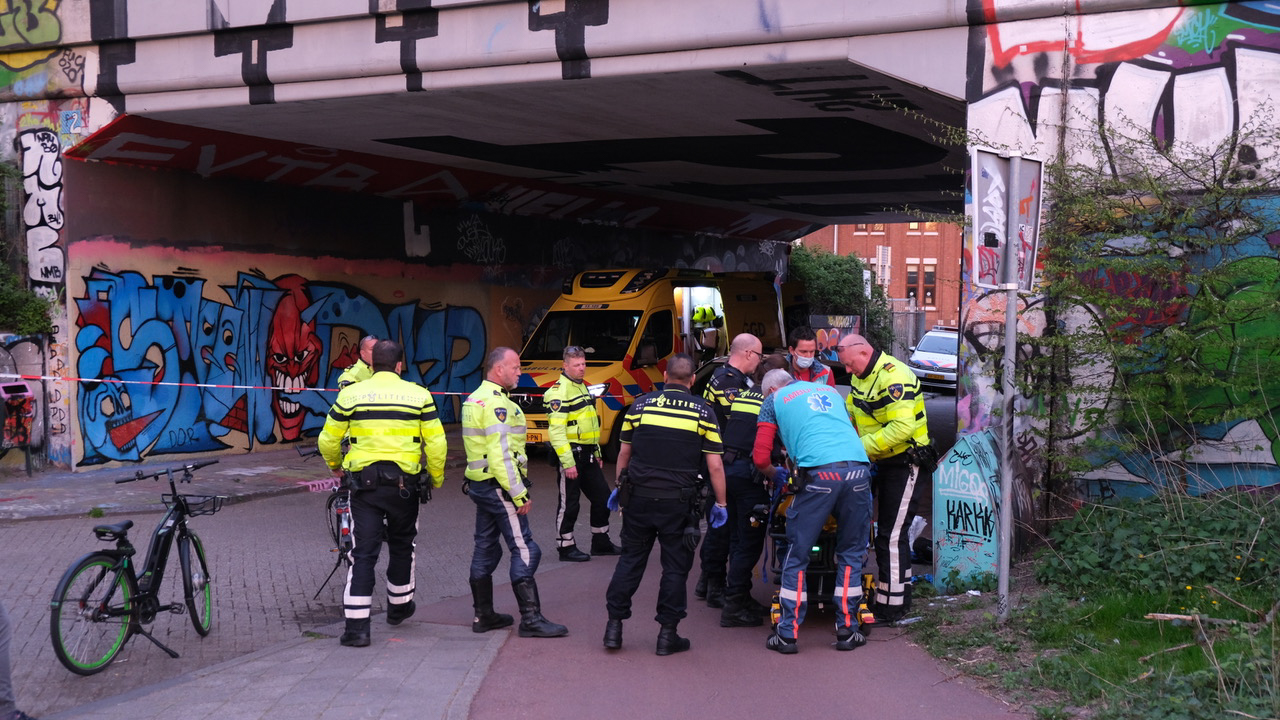 Voorburger zwaargewond bij botsing in Den Haag