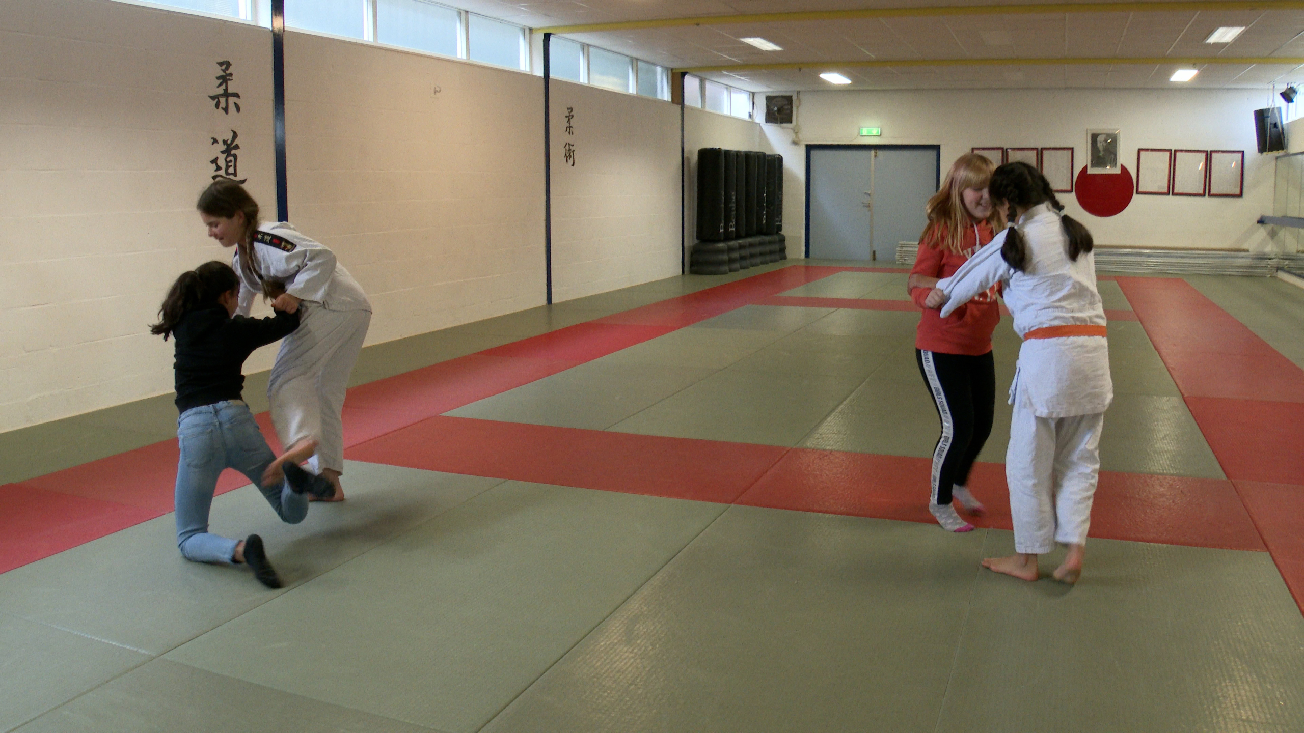 [VIDEO] Kinderen met elkaar in gesprek: Liv en Sophie vertellen over judo