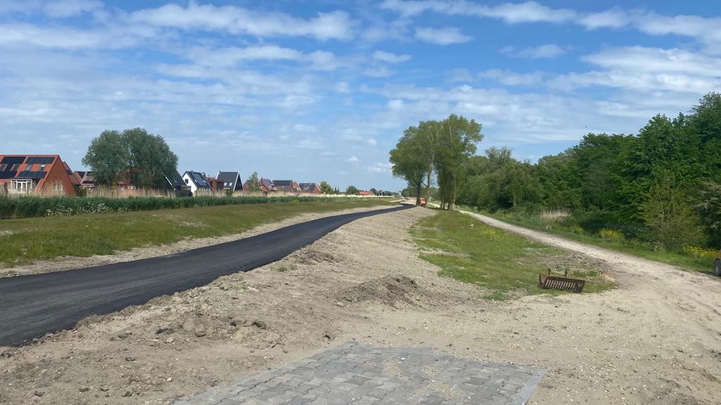 Officiële ingebruikname kade en fietspad Hazepad