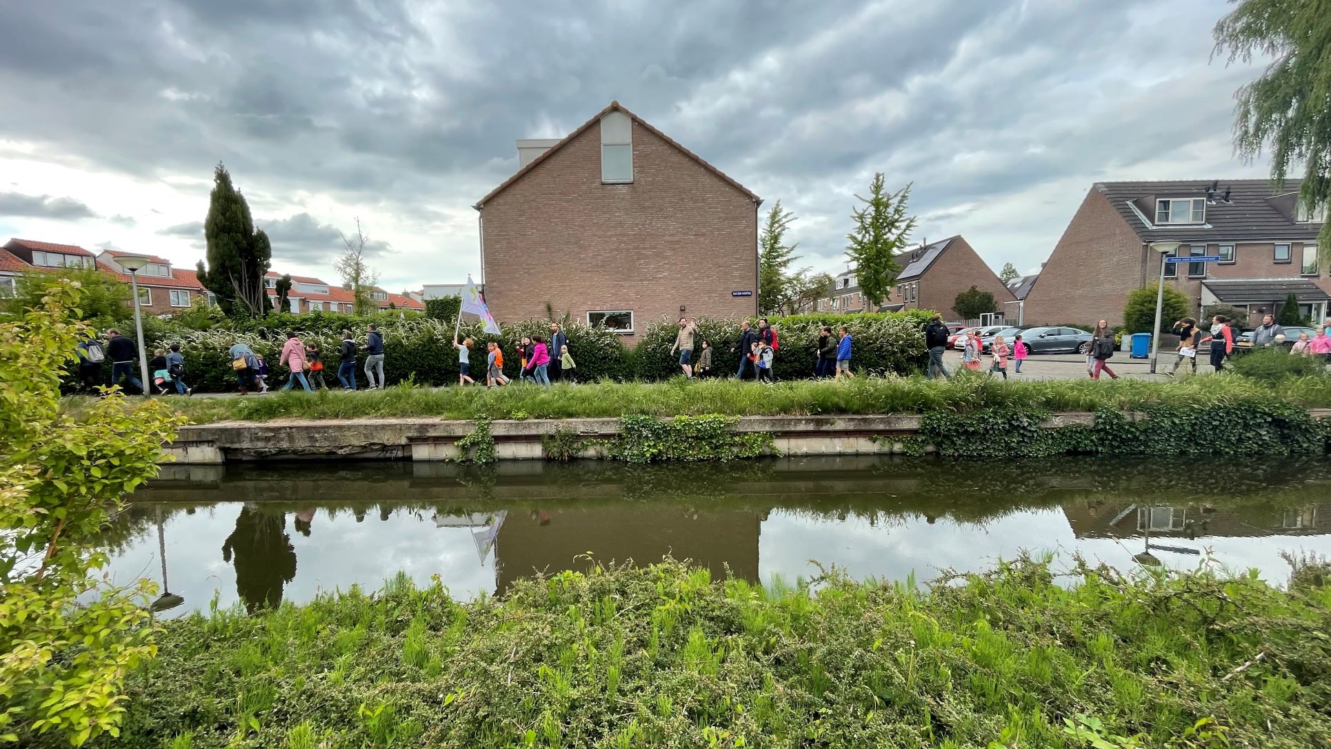 [VIDEO] Avond4Daagse feestelijk van start gegaan in Pijnacker