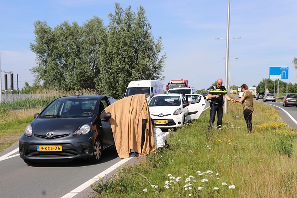 Forse file na botsing op de N470 in Pijnacker