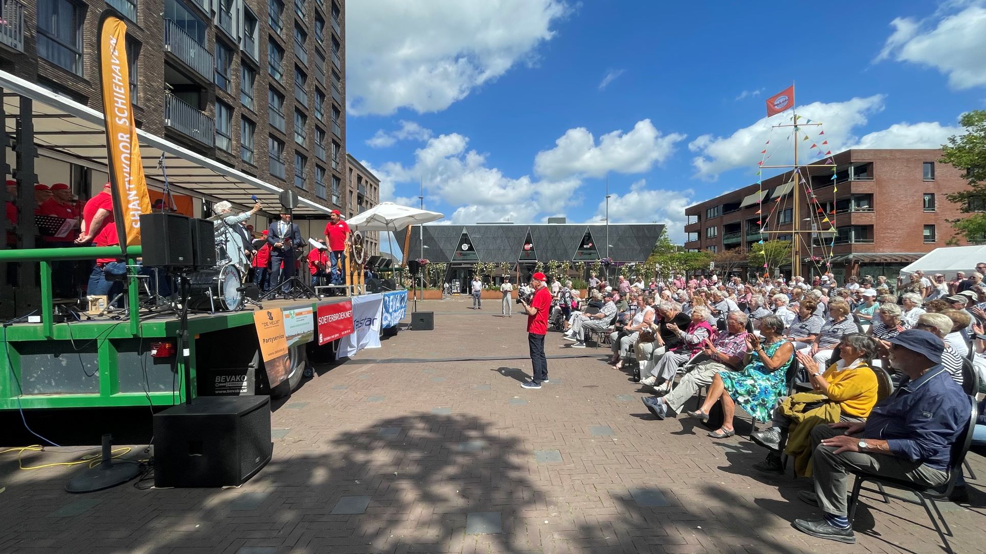 [VIDEO] Oude zeemansliederen meezingen tijdens het Shantyfestival in Pijnacker