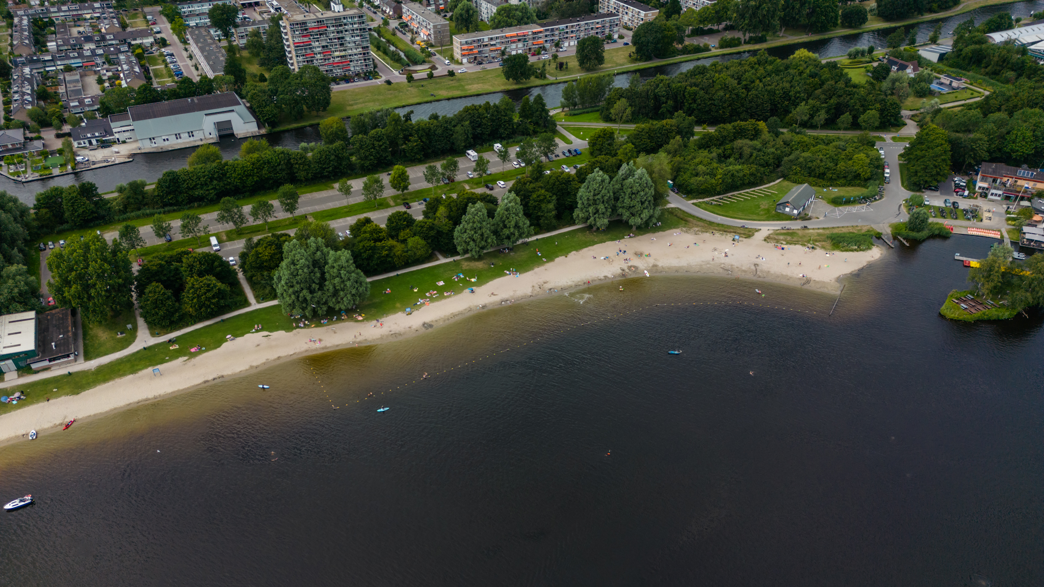 Delftenaar (38) aangehouden voor tonen geslachtsdeel in recreatiegebied Vlietland