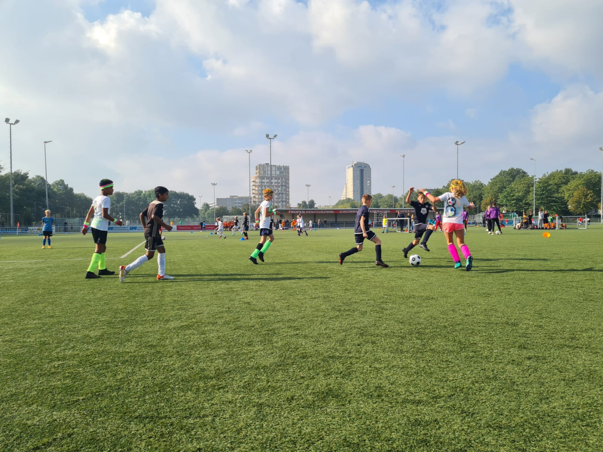 Het 4×4 voetbaltoernooi in Leidschendam komt er weer aan!