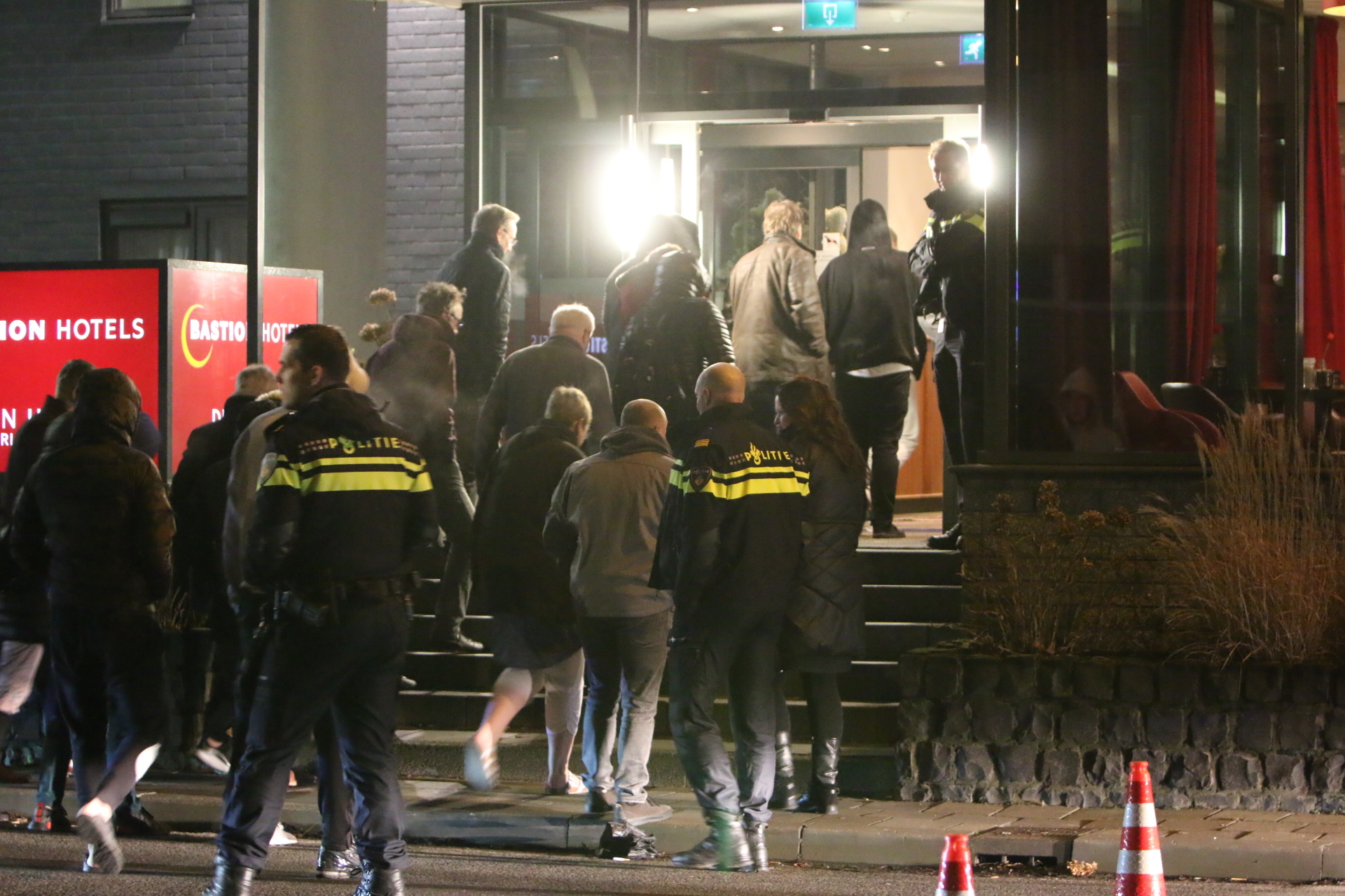 Verdachte nog steeds voortvluchtig na inval van arrestatieteam in Bastion Hotel Rijswijk