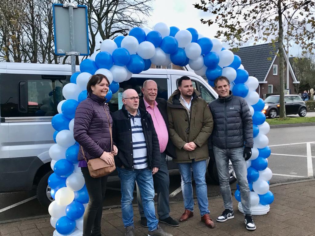 [VIDEO] Feestelijke opening shuttlebusdienst: De Boezem en Pijnacker Centrum worden verbonden