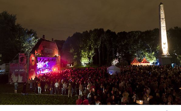 Lokale Sterren schitteren op diverse podia tijdens het Strandwalfestival