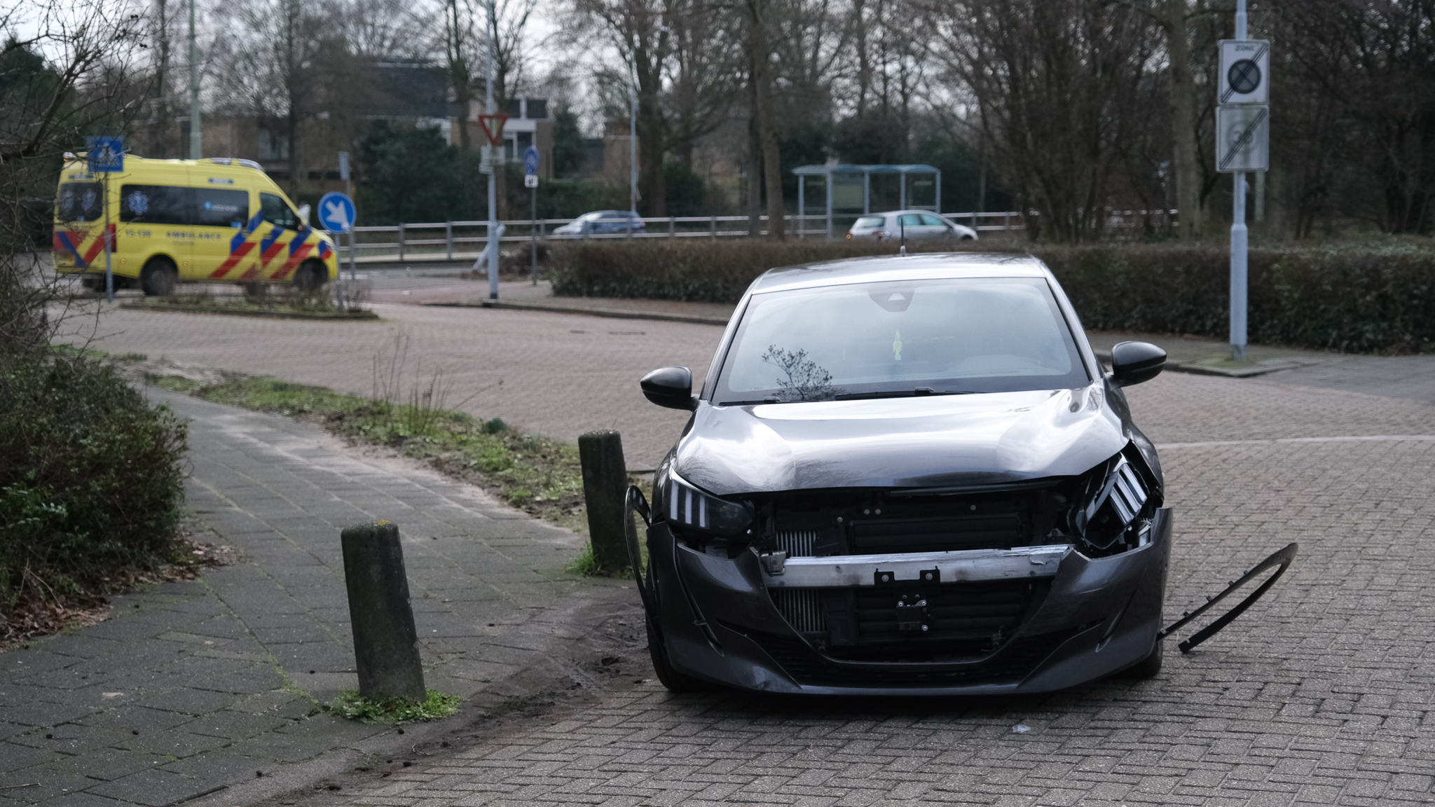 Automobiliste zonder rijbewijs aangehouden na ongeval in Voorburg