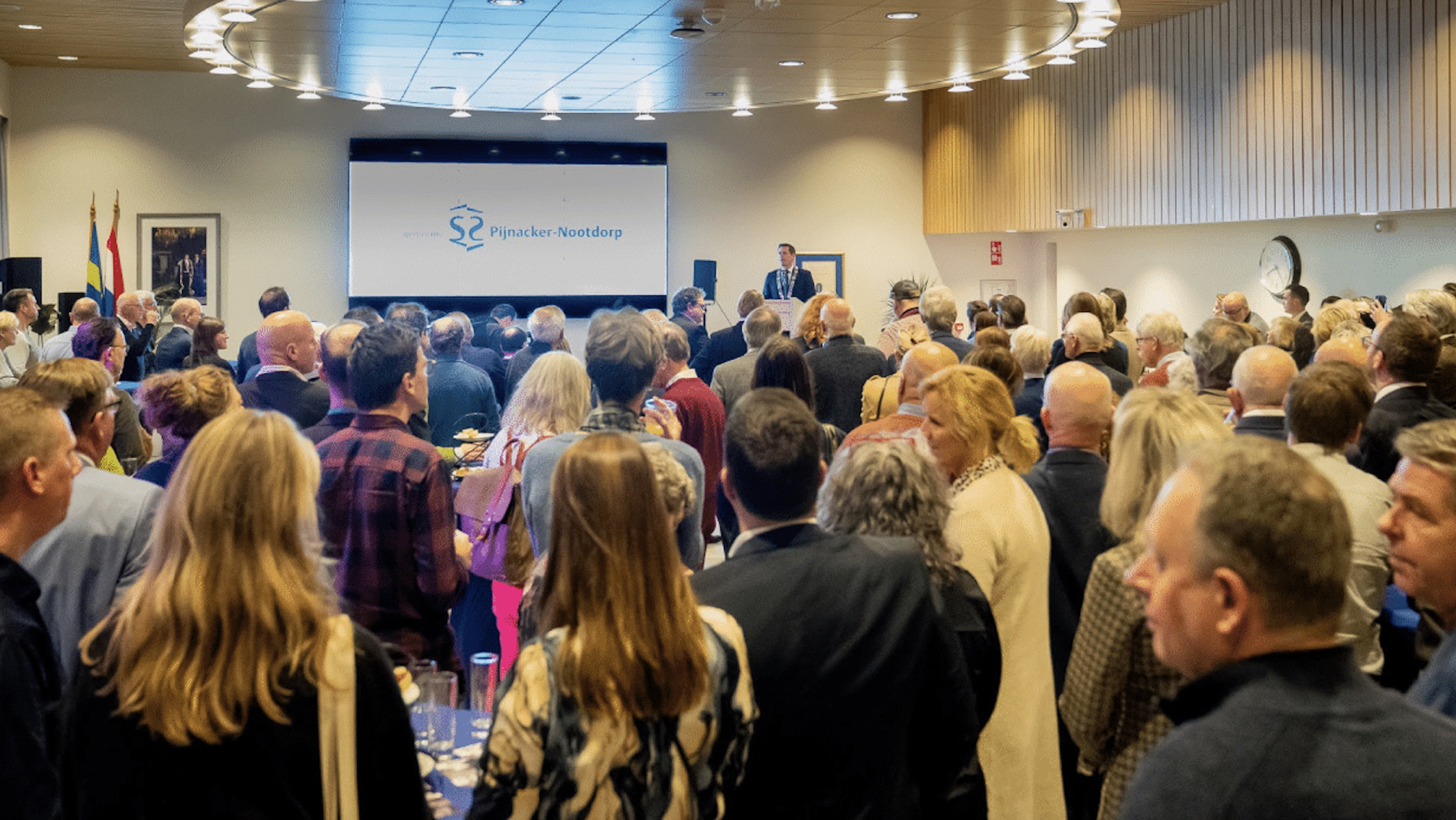 Proost met het gemeentebestuur op het nieuwe jaar