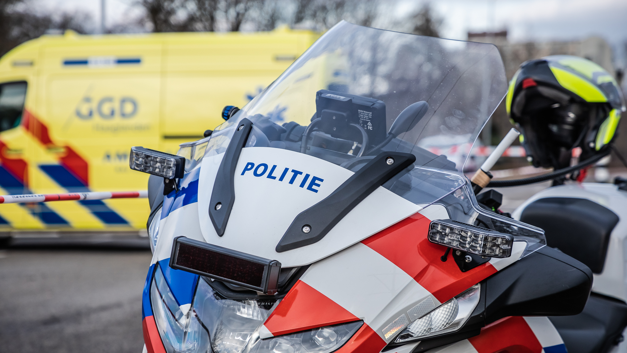 Zeven jongens aangehouden na gewelddadige straatroof op Bogaardplein