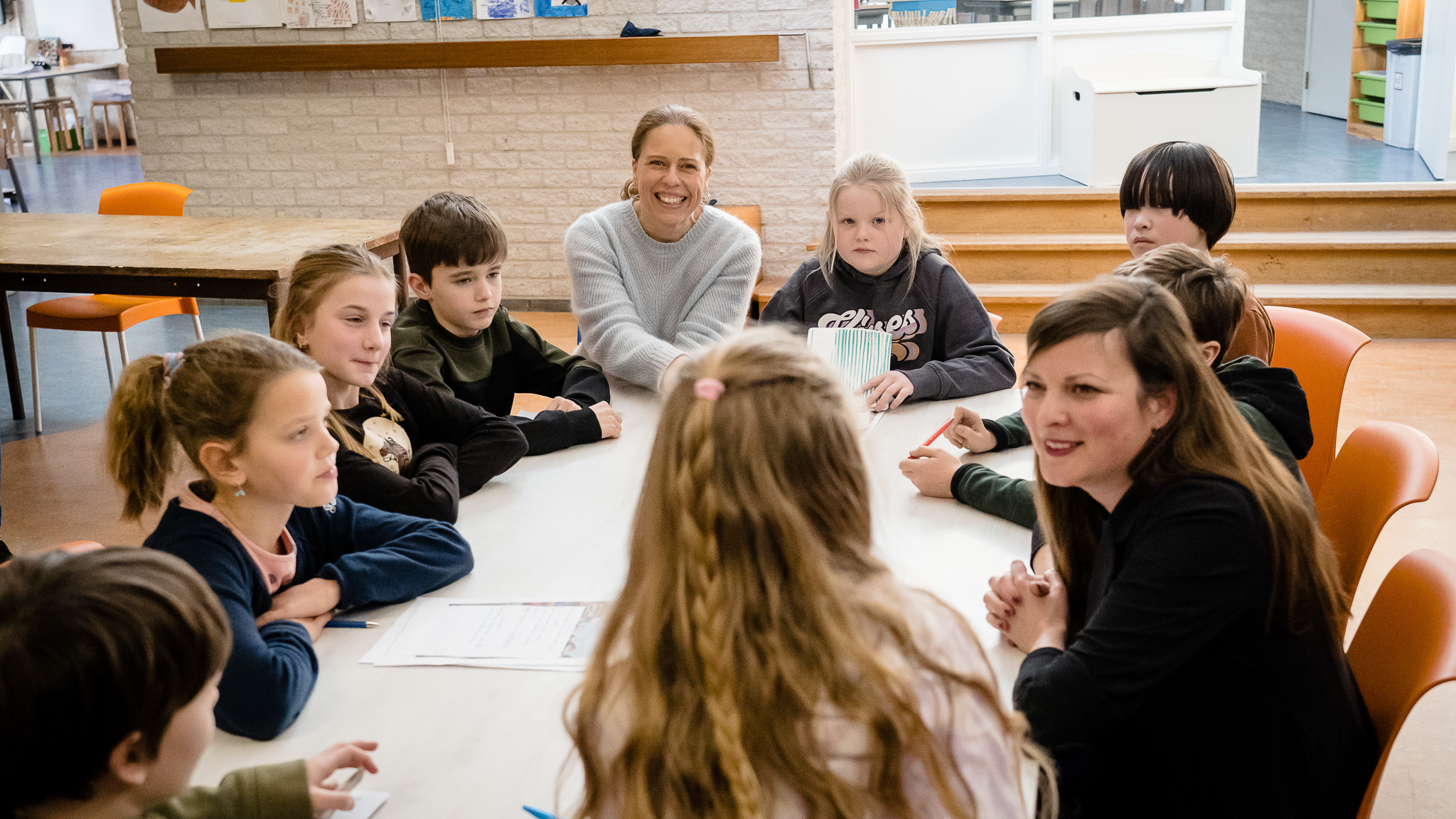 [VIDEO] Minister en wethouder bezoeken Octantschool Beatrix in Pijnacker na brief leerlingen