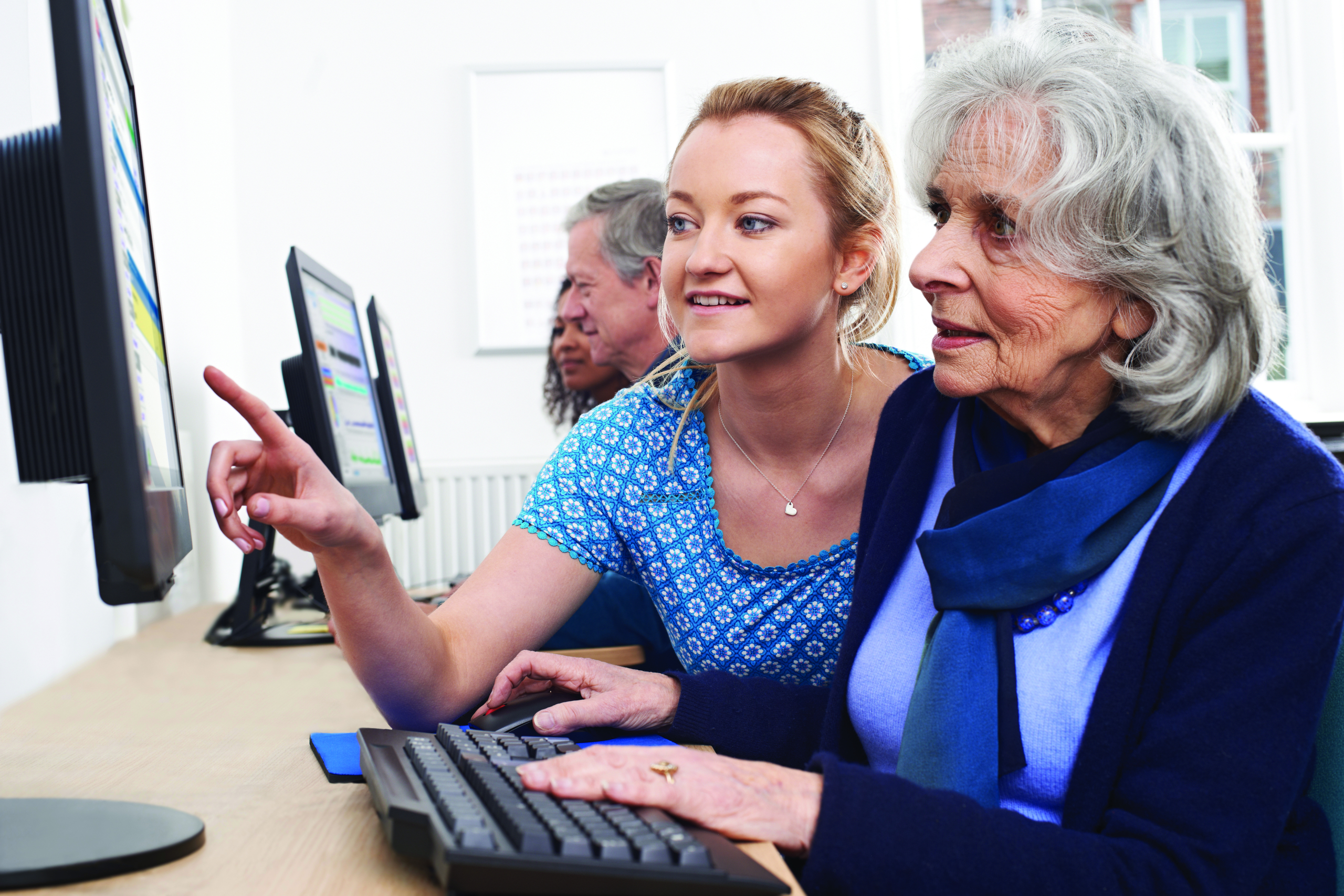 Wekelijks oefenen met het internet tijdens Digitale Spreekuren