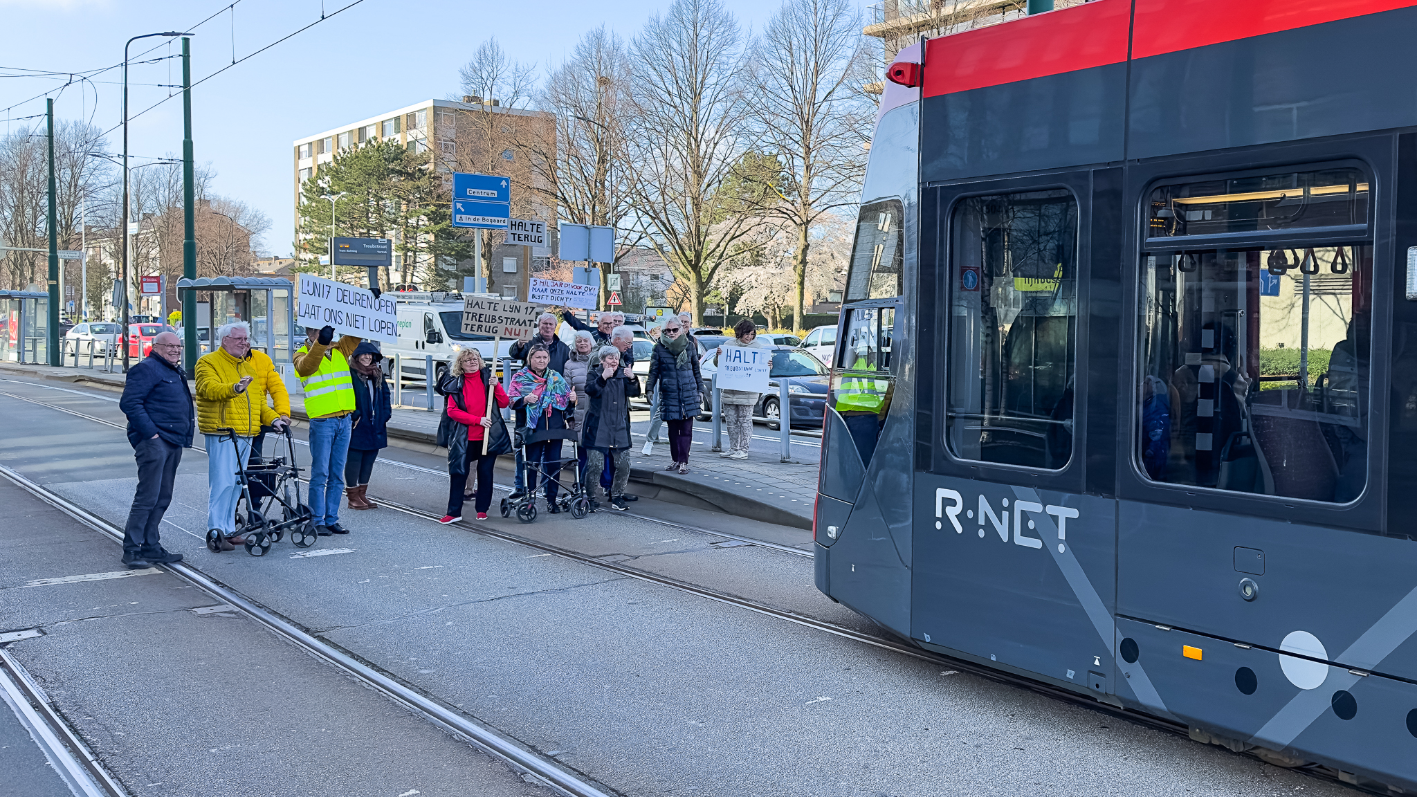 [VIDEO] Opnieuw protest voor behoud tramhalte Treubstraat