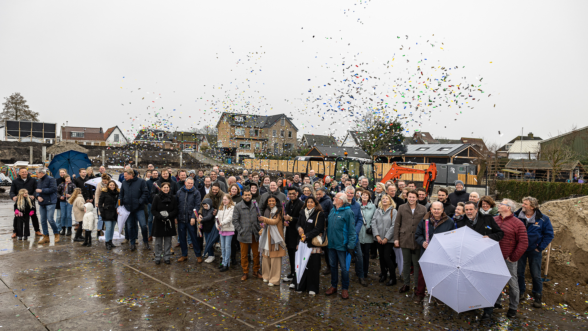 Start bouw De Westeinder in Stompwijk feestelijk ingeluid