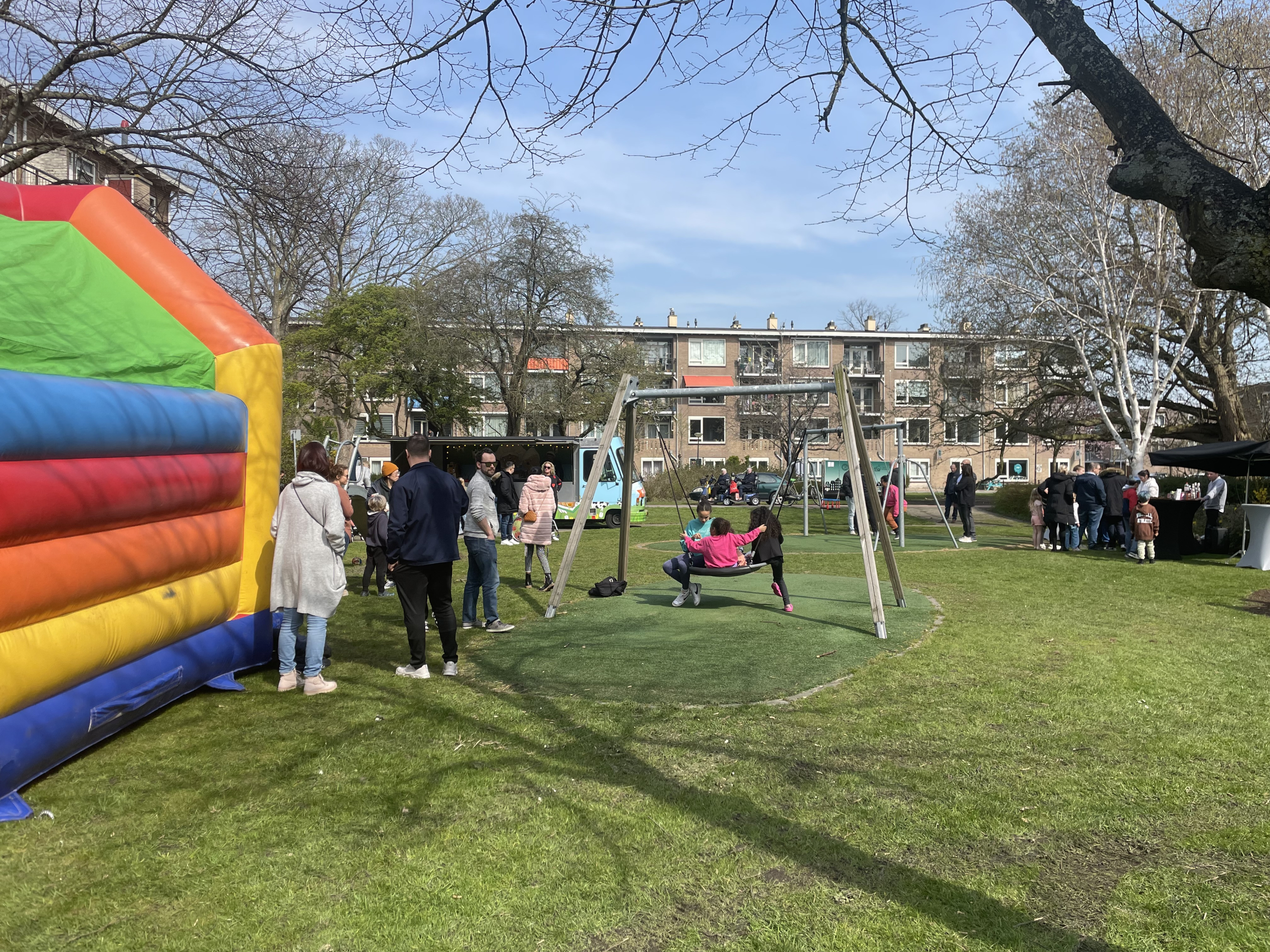 [VIDEO] Feestelijke afsluiting herinrichting Van Dijck- en Van Ostadelaan