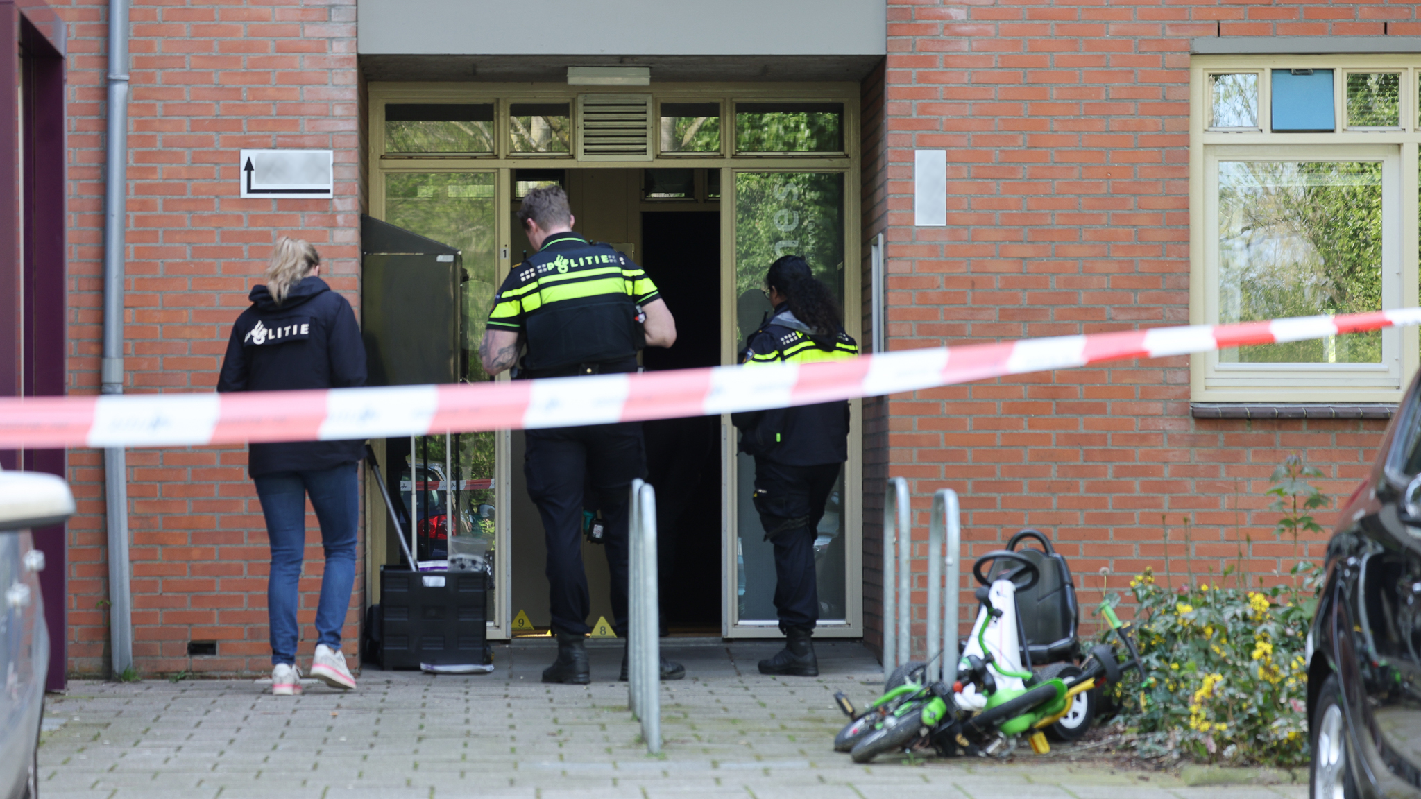 Schoten gelost op appartementencomplex aan Dokter Huijserstraat in Leidschendam