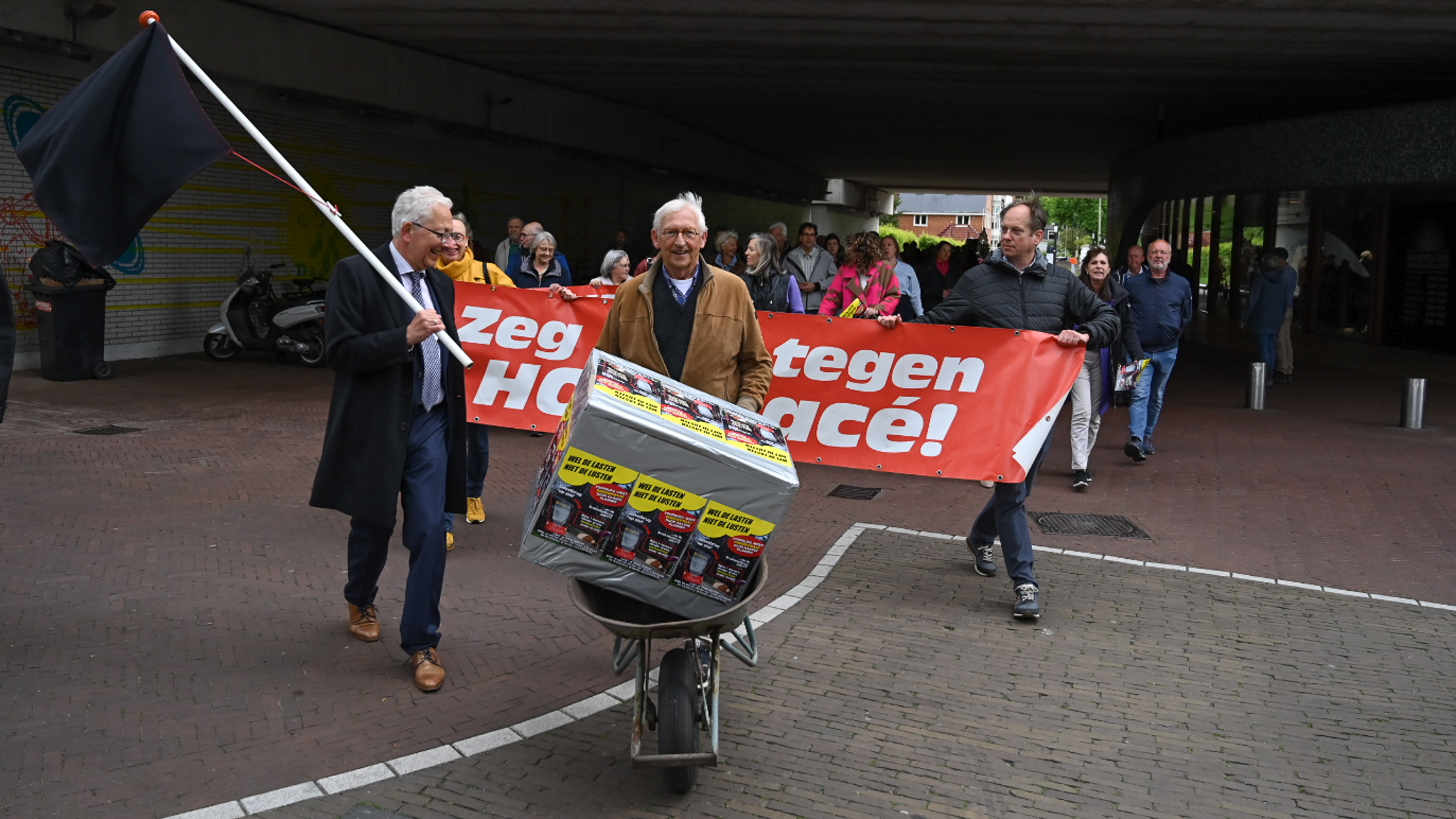 Ondanks protesterende inwoners stemt gemeenteraad voor komst tram in Voorburg-west