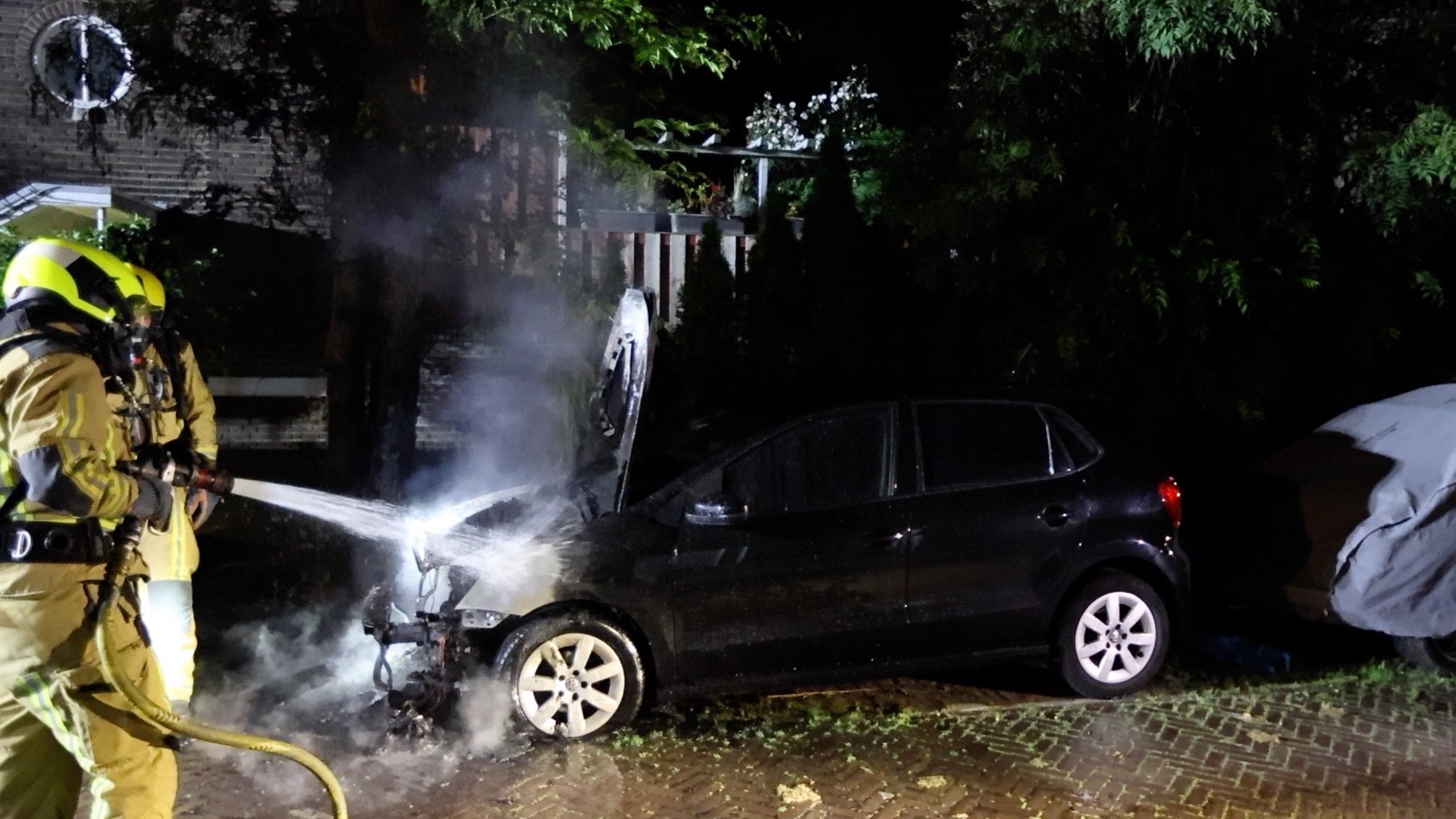 Bewoners worden wakker van twee harde knallen in Van Stein Callenfelsstraat